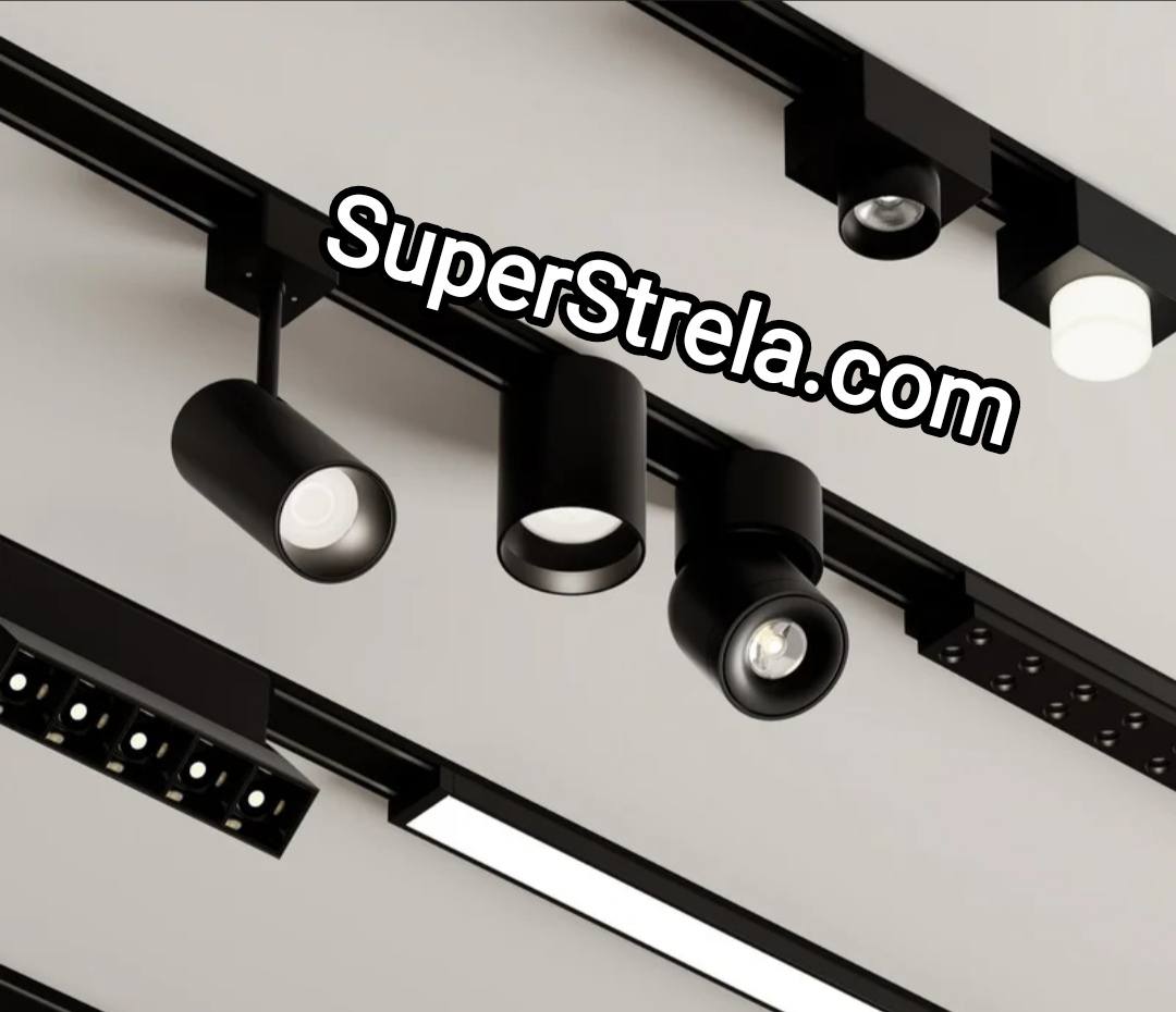SuperStrela Facebook ad: LED svetila in oprema.