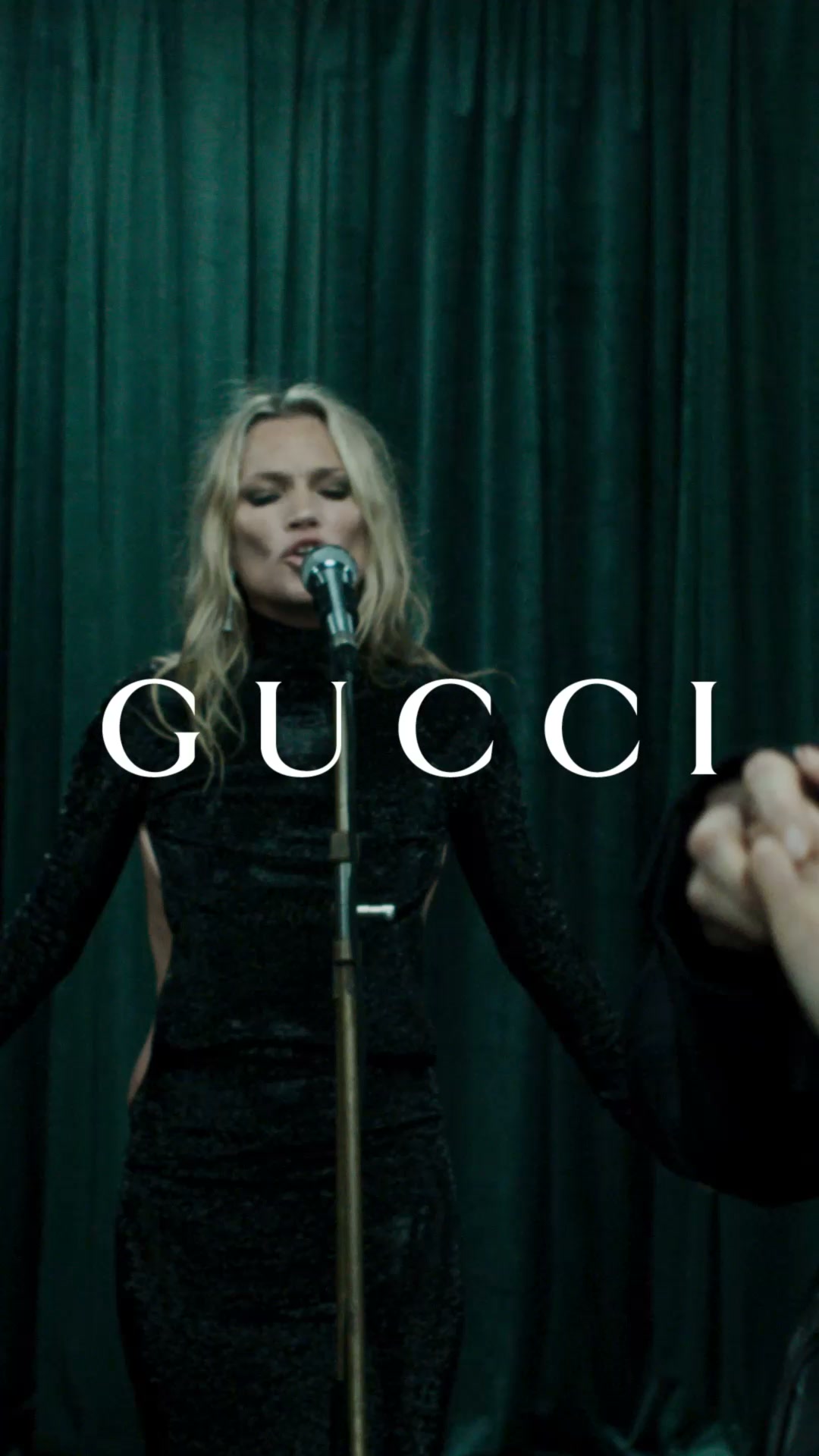Gucci Facebook ad from Aug 25, 2026