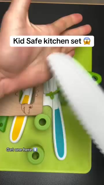 EducationalToys.pk Facebook ad: Safe Kitchen Tools for Little Hands