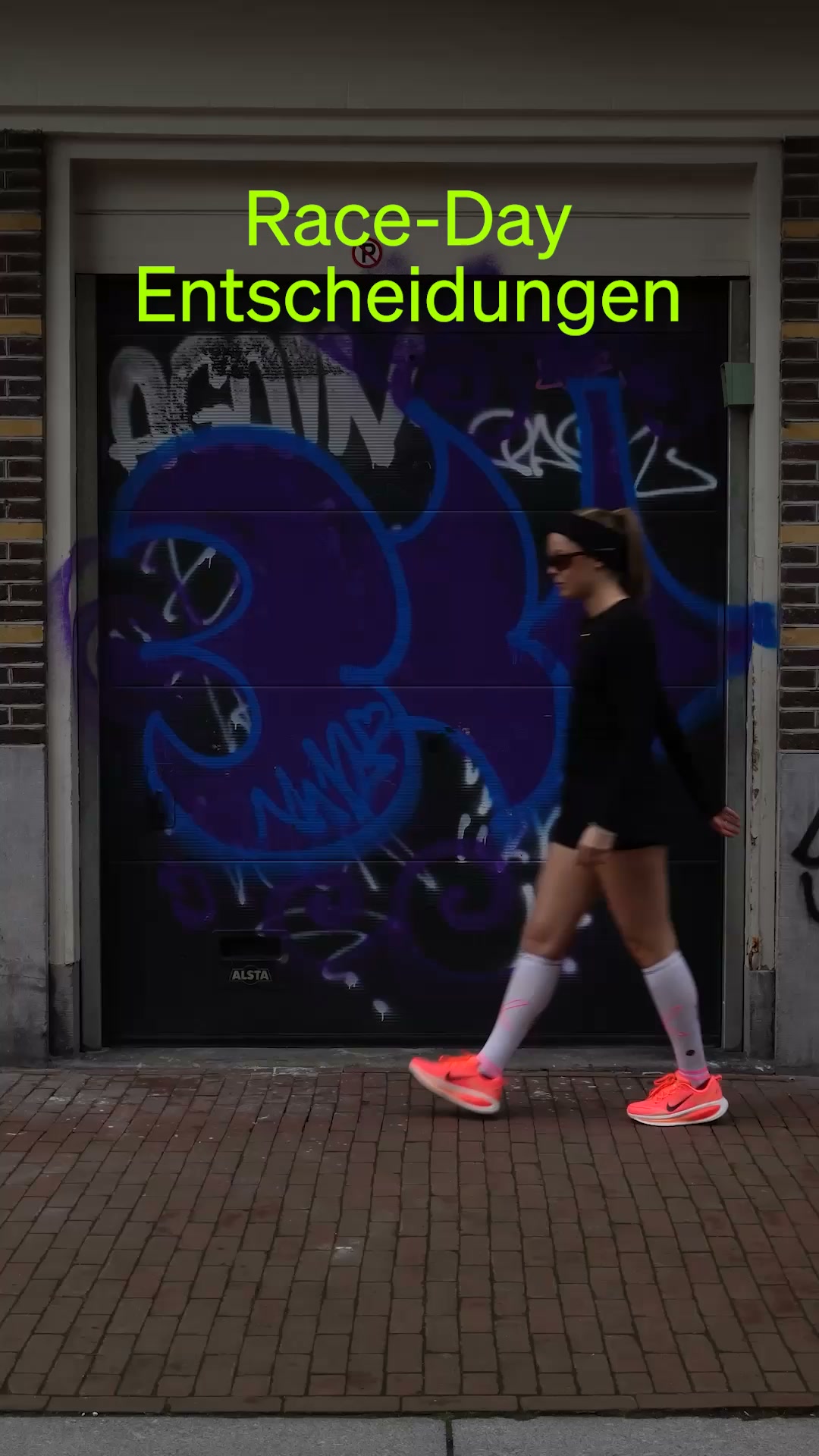 STOX Energy Socks Facebook ad: Beugt Verletzungen und Muskelkater vor