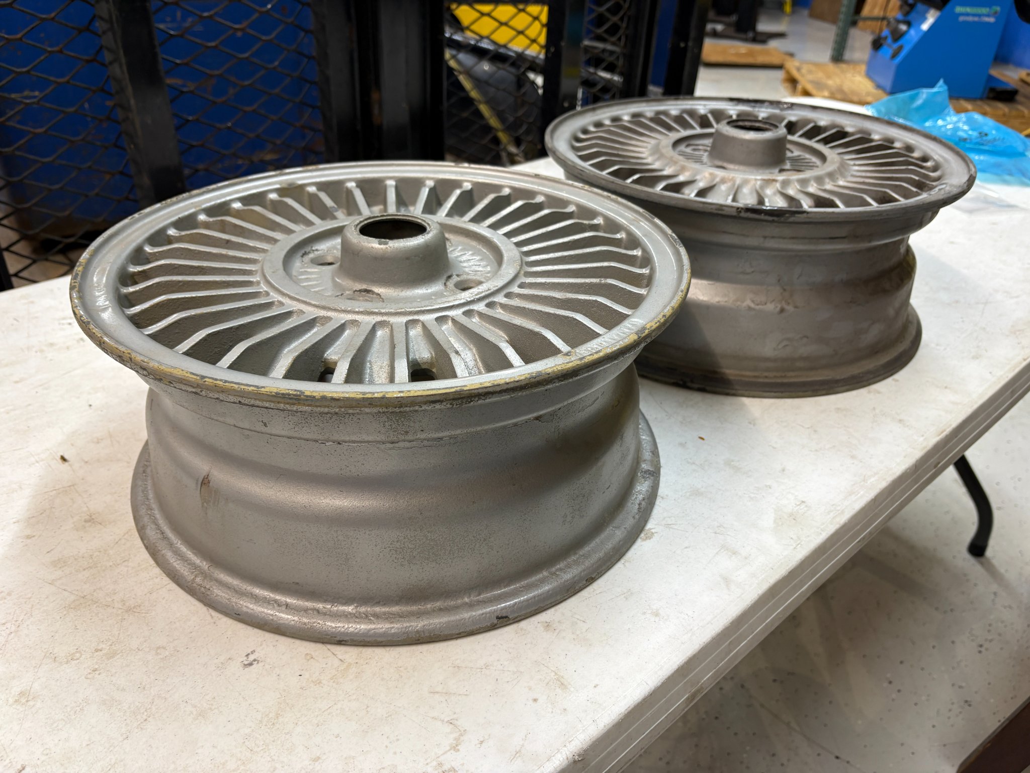 Rob Hillerich Facebook ad: 1976 ALPHA ROMEO WHEELS ORIGINAL MAGNESIUM STYLE