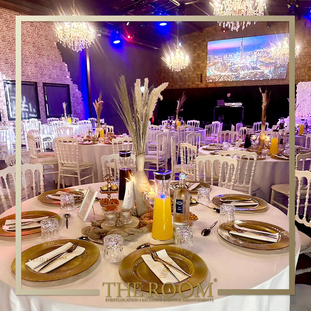 Theroom Facebook ad: THE ROOM, Ihre erste Adresse für exklusive Events…
