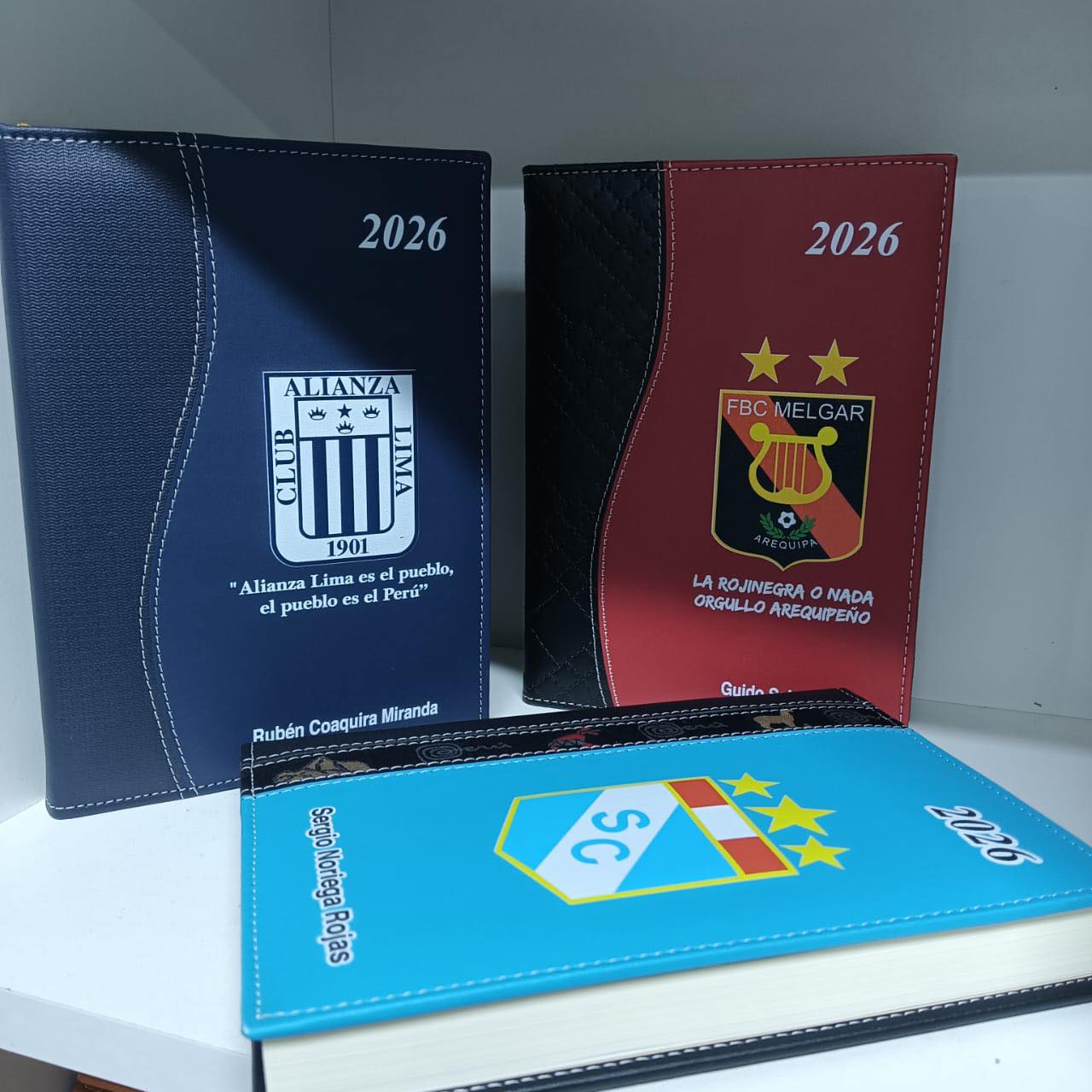 MAGNO - Agendas Personalizadas Facebook ad: Agendas Ejecutivas 2026 para todo el Perú