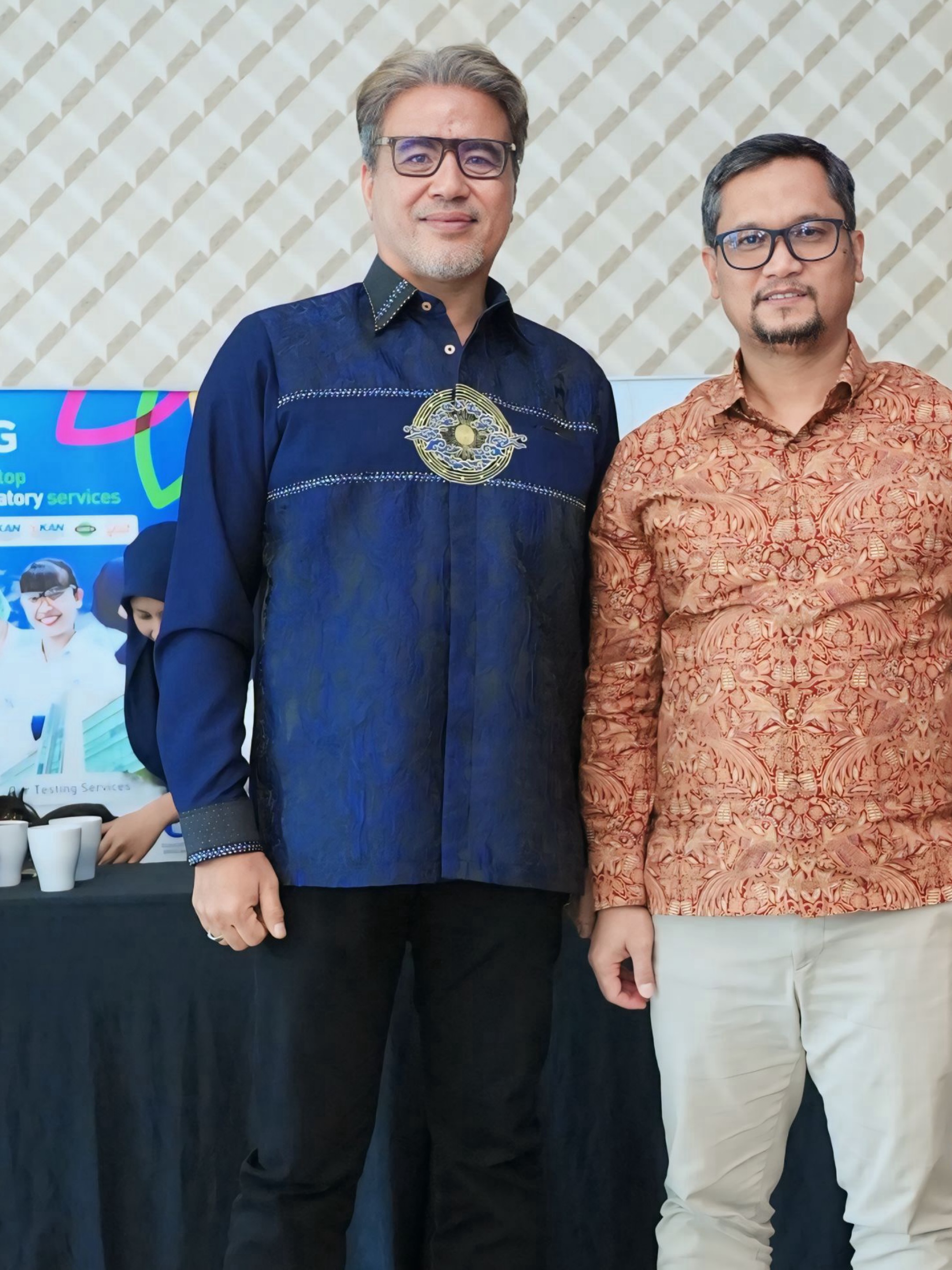 Michael Simon Facebook ad: Brand hebat tidak hanya fokus pada produk, tapi…