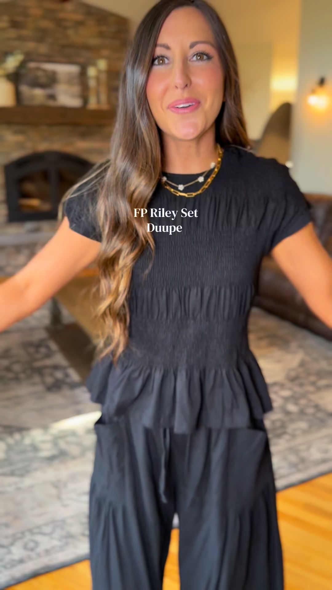 Sarah Miller Facebook ad: The set everyone's asking about