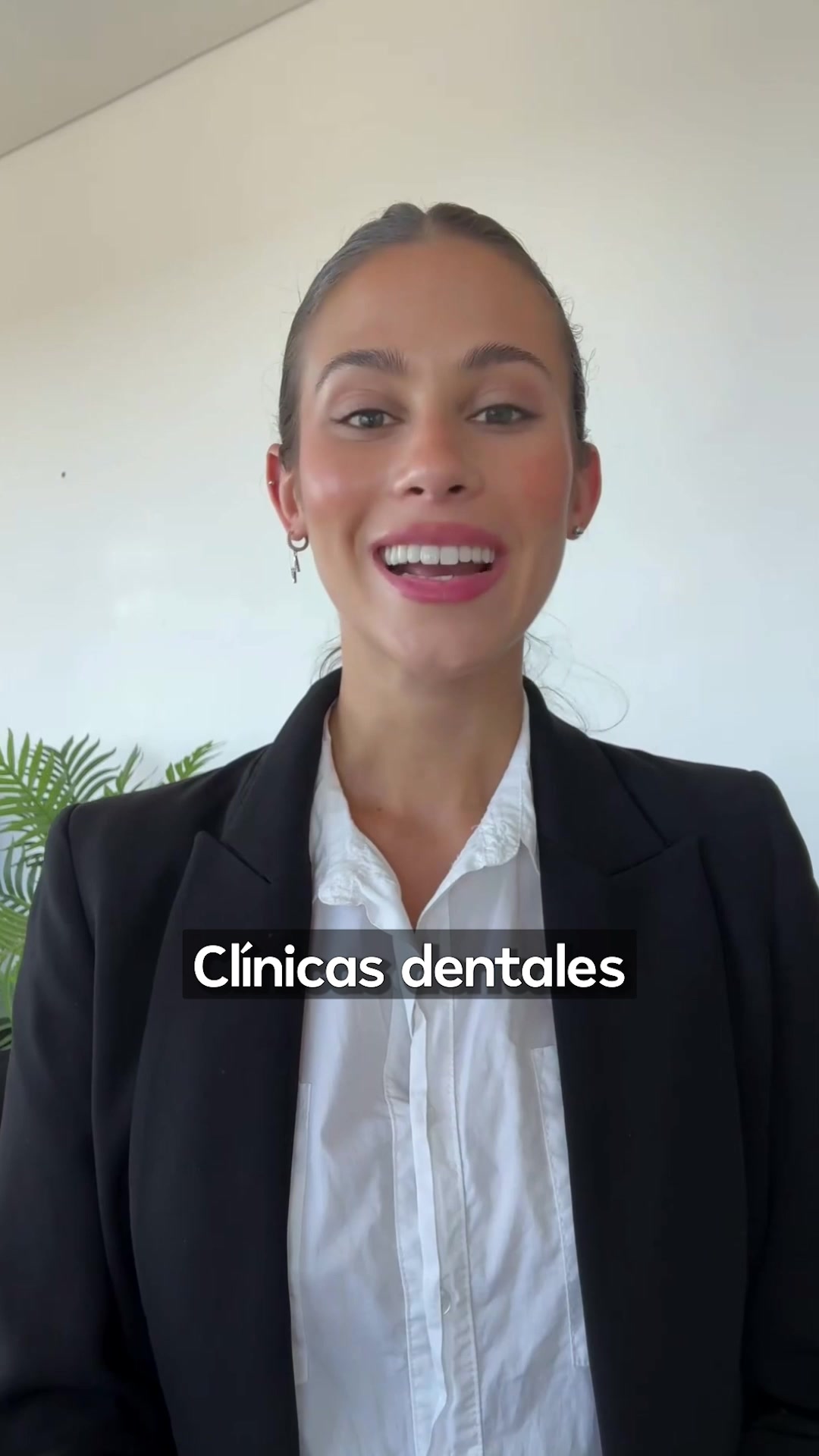 Odental Agency Facebook ad: ¿Necesitas Más Pacientes?