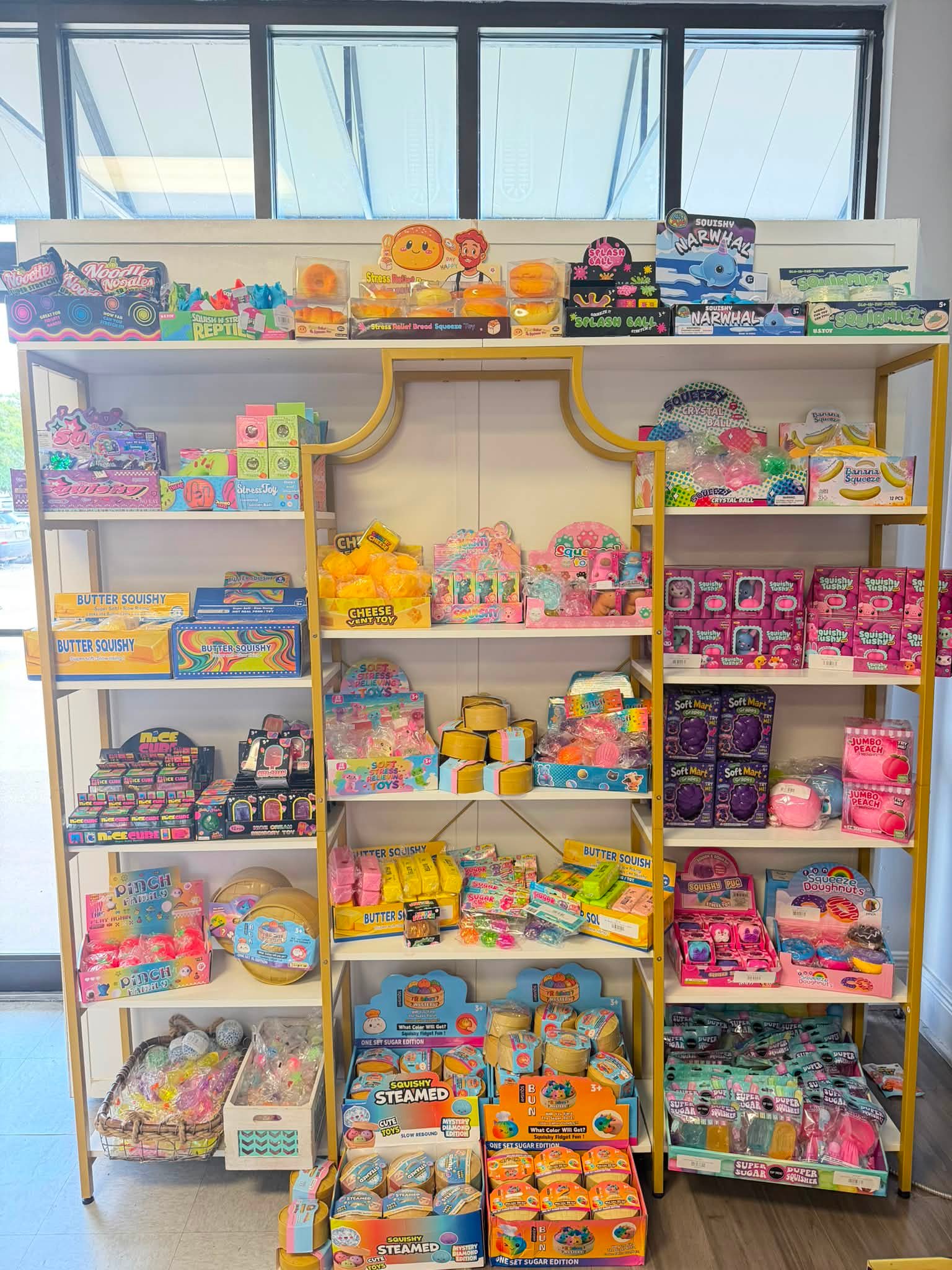 Très Jolie Boutique Facebook ad: NEW SQUISHES have ￼arrived at Très Jolie!