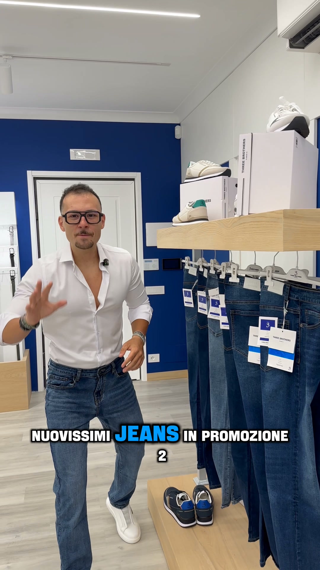 Three Brothers Formia Facebook ad: JEANS REGULAR 2 PZ €50