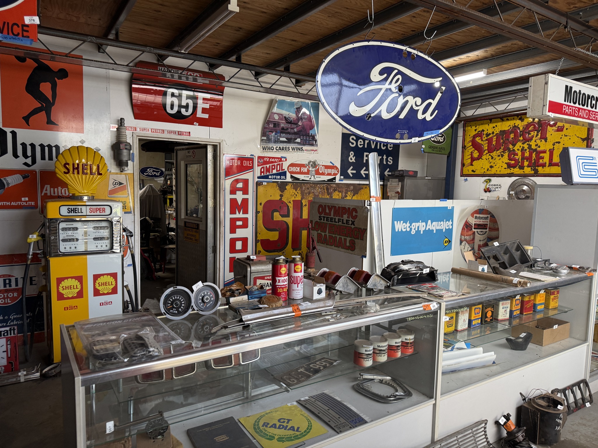 M.E. Auctions - Auction & Clearing Sales Specialists Facebook ad: WIG's Muscle Parts & Repairs SHEPPARTON 3 X…