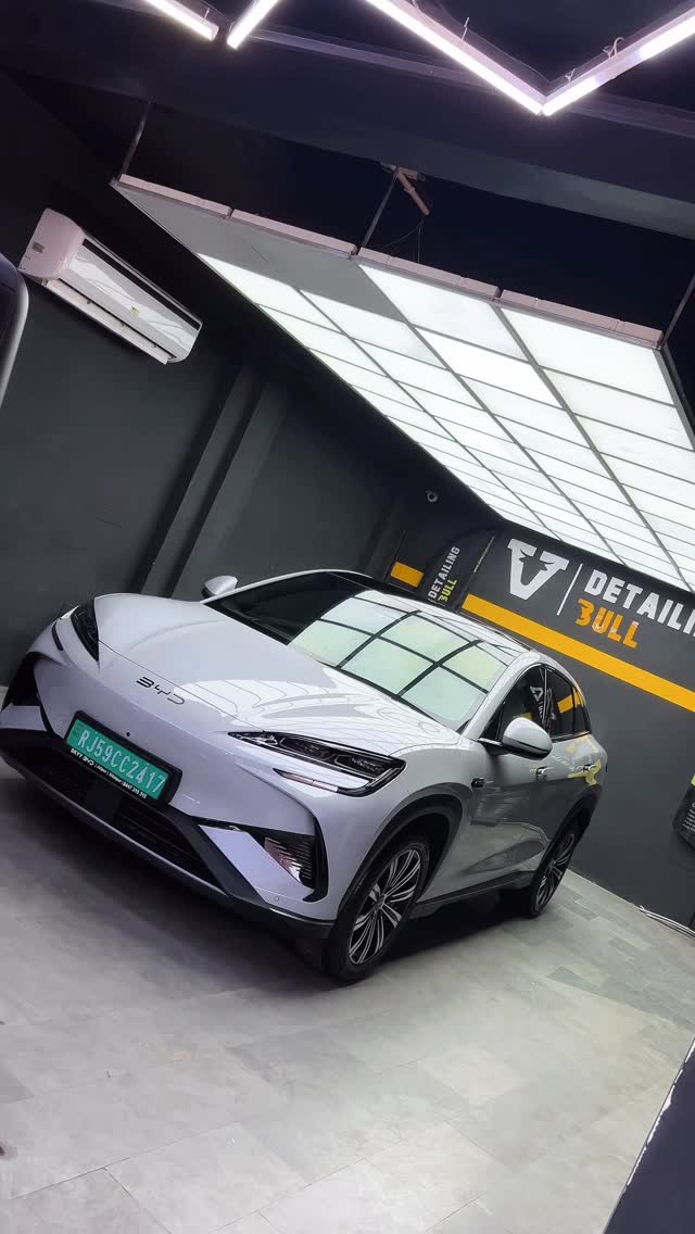 Detailing Bull Jaipur Facebook ad: BYD, Electric Power.