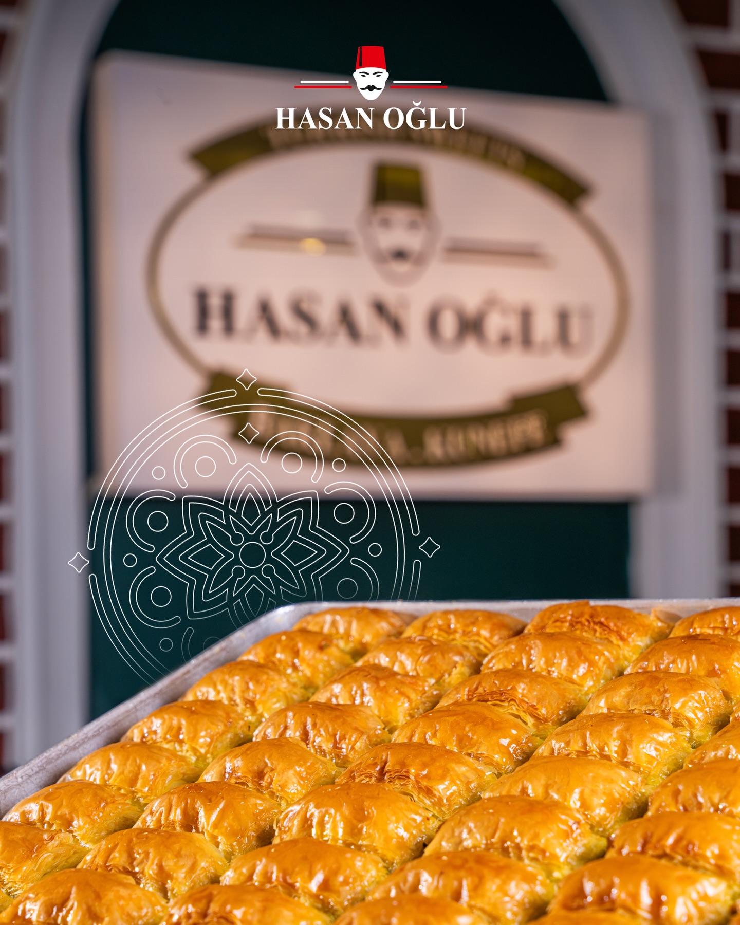 حلويات حسن اوغلو - Hasan Oğlu Sweets Facebook ad: بقلاوة تركية… حلا بطابع تركي أصيل، تتوازن فيه…