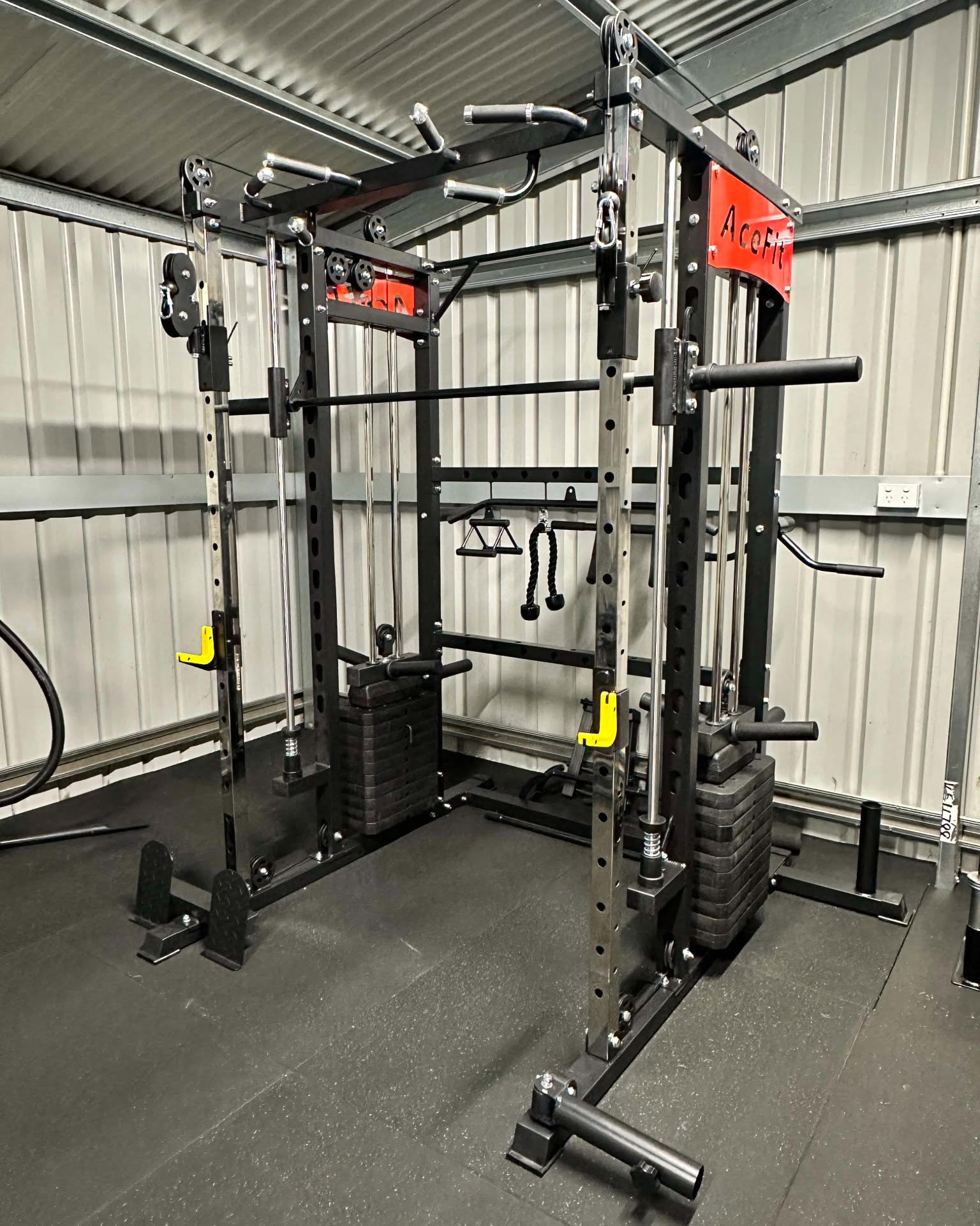 Emily Zhuang Facebook ad: Brand New Smith Machine S60