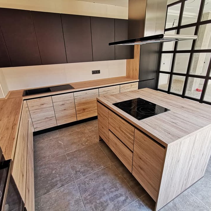 Cocinas Valencia Facebook ad