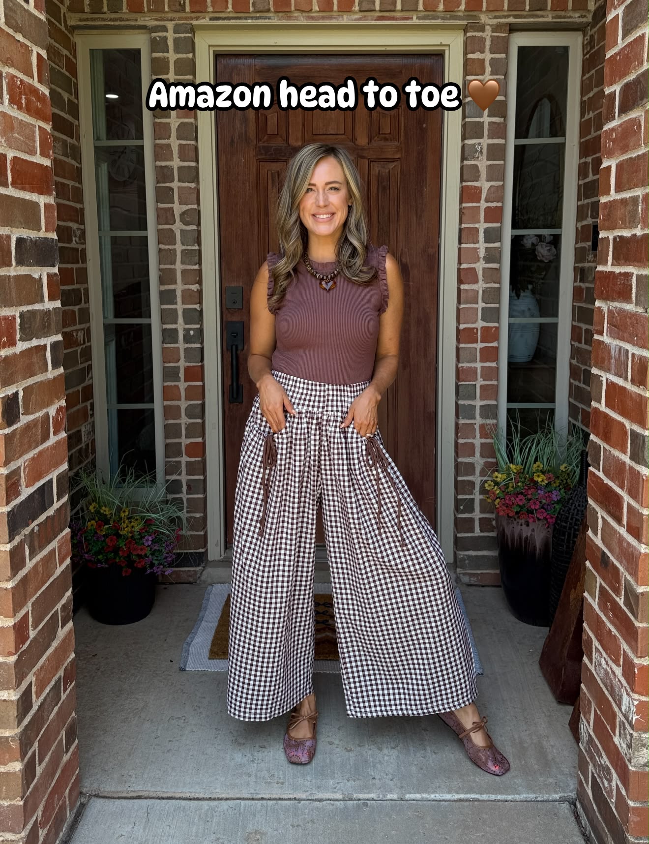 Macy McCaslin Facebook ad: Amazon outfit head to toe.