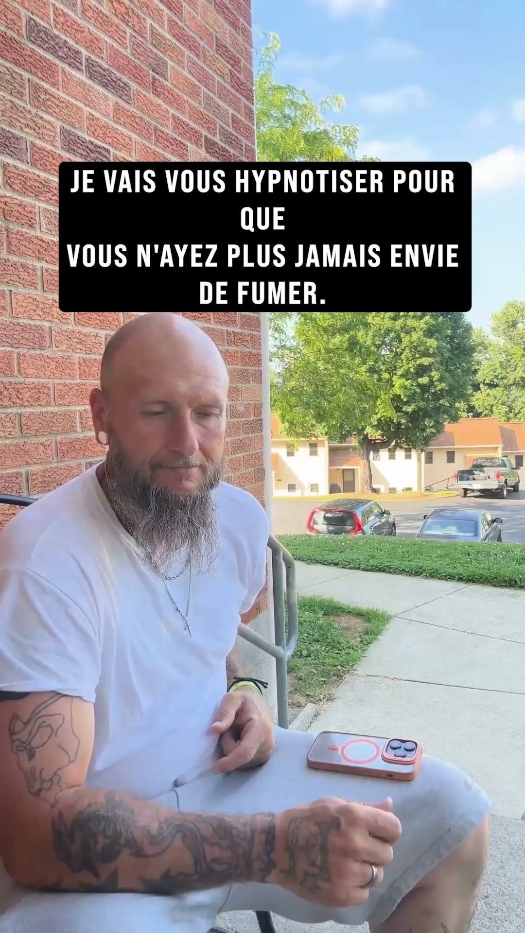 Hypnozio: power of hypnotherapy Facebook ad: Arrêter de fumer d'une manière qui semble vraiment facile