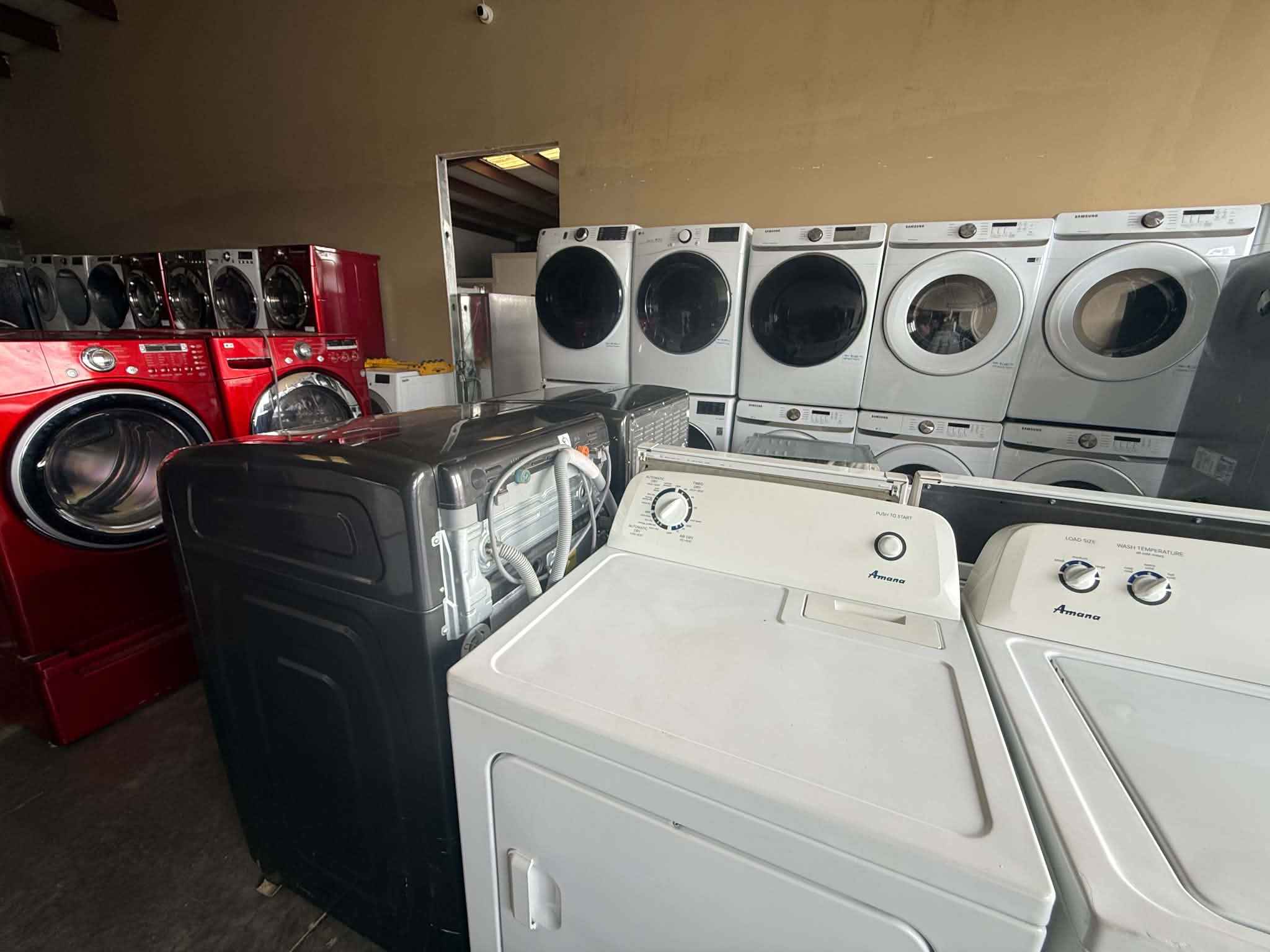 Alex Cruz Facebook ad: Washers, Dryers, Stoves, Fridges, Dishwashers, Microwaves!