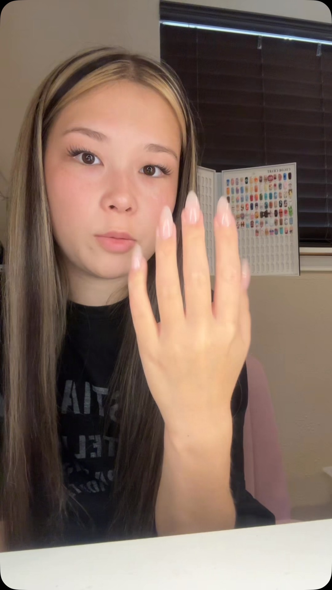 Heyhae Gel Nail Facebook ad: these HeyHae nail strips are actually a life…