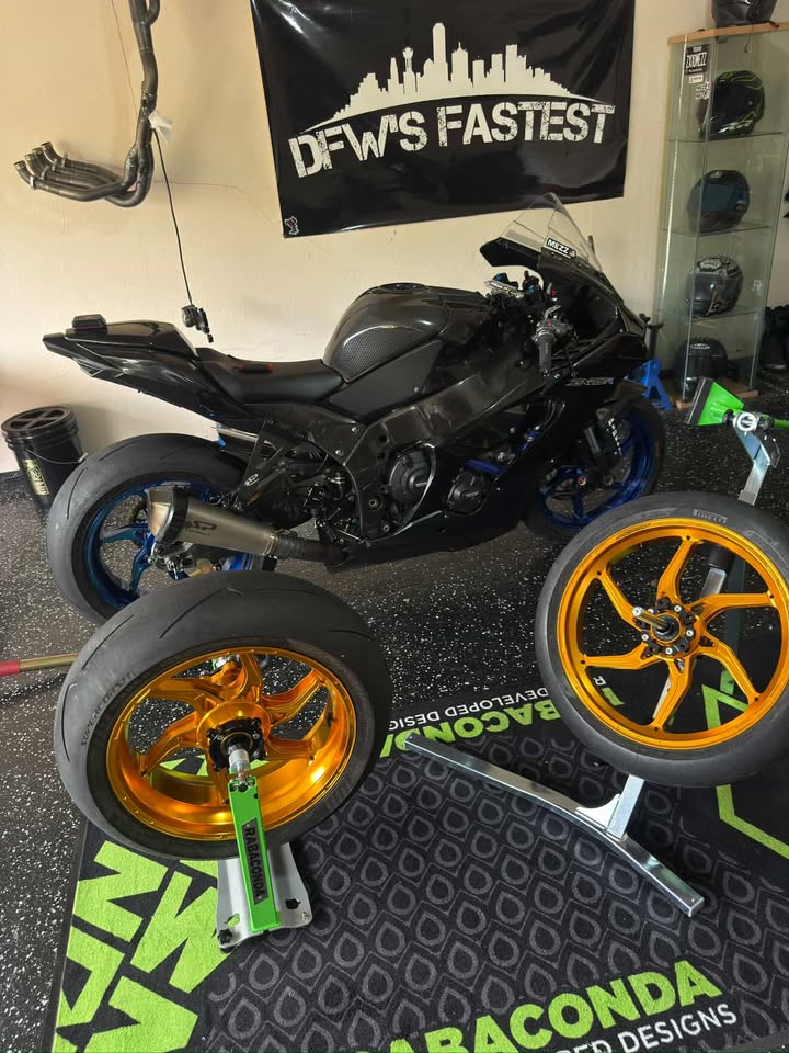 Rabaconda Facebook ad: Looks like a perfect match = Motorcycle Wheel…