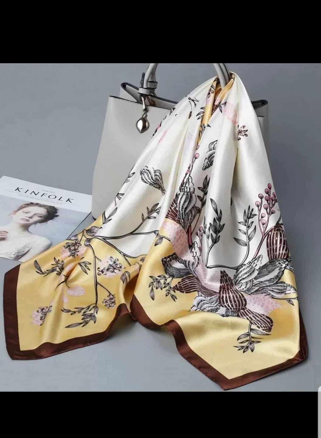 Mon foulard Facebook ad: Arrivage de foulards tendance