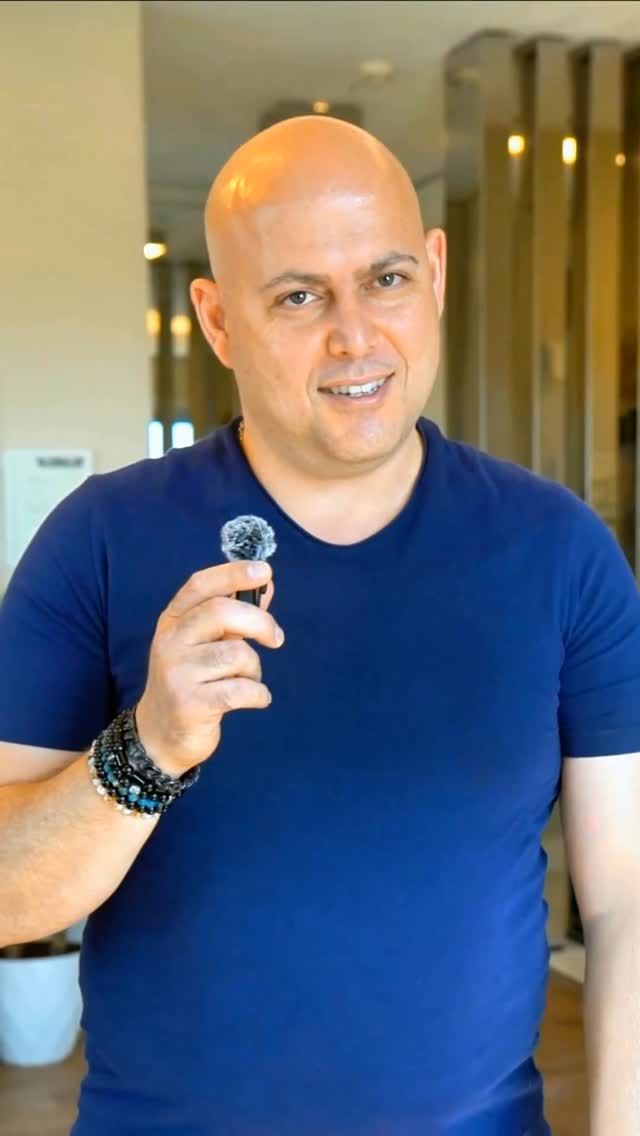 Dr. Dt. Gürkan Erenel Facebook ad: The Most Transparent Way to a Perfect Smile!