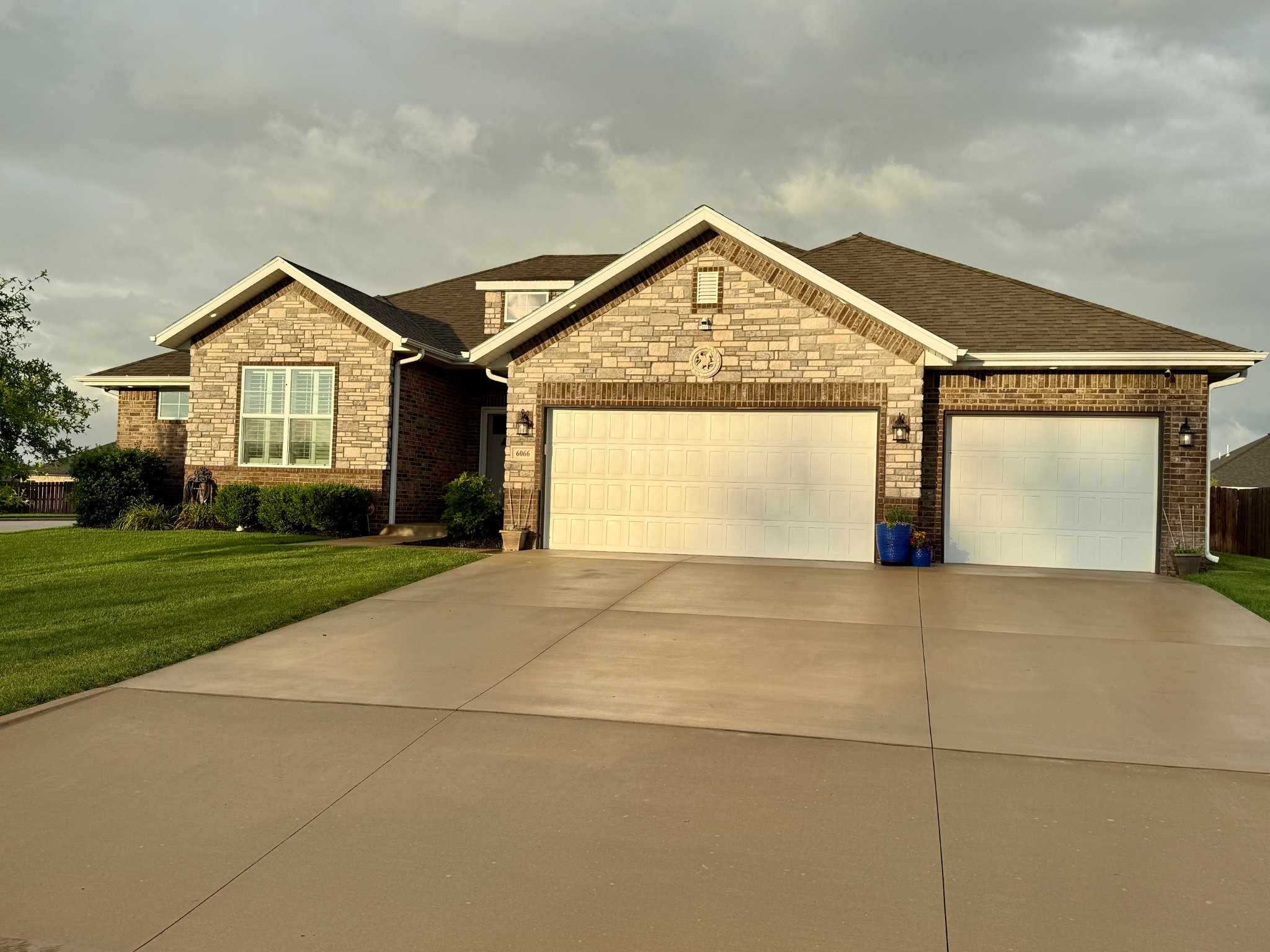 Jennifer Sak Jackson Facebook ad: 4 Beds 2.5 Baths House