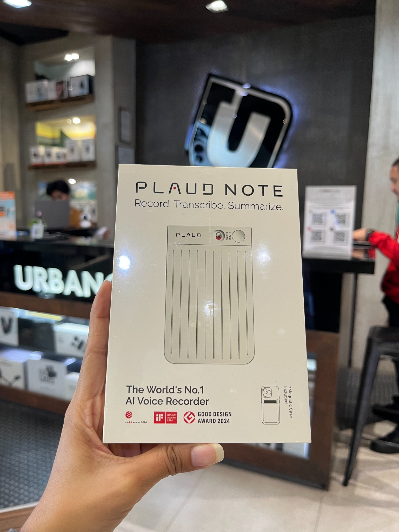 Urban Gadgets - Vertis North Facebook ad: Plaud Note AI Notetaker