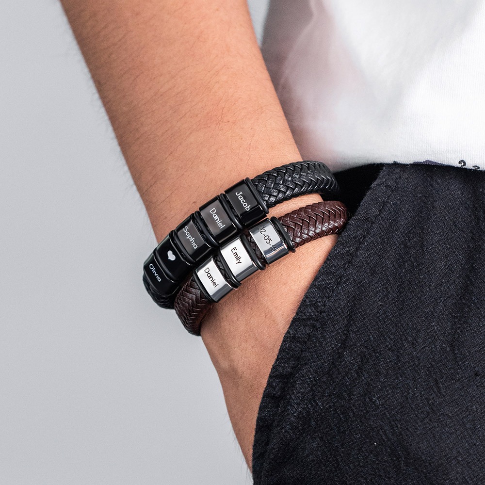 Krijgnaamketting Facebook ad