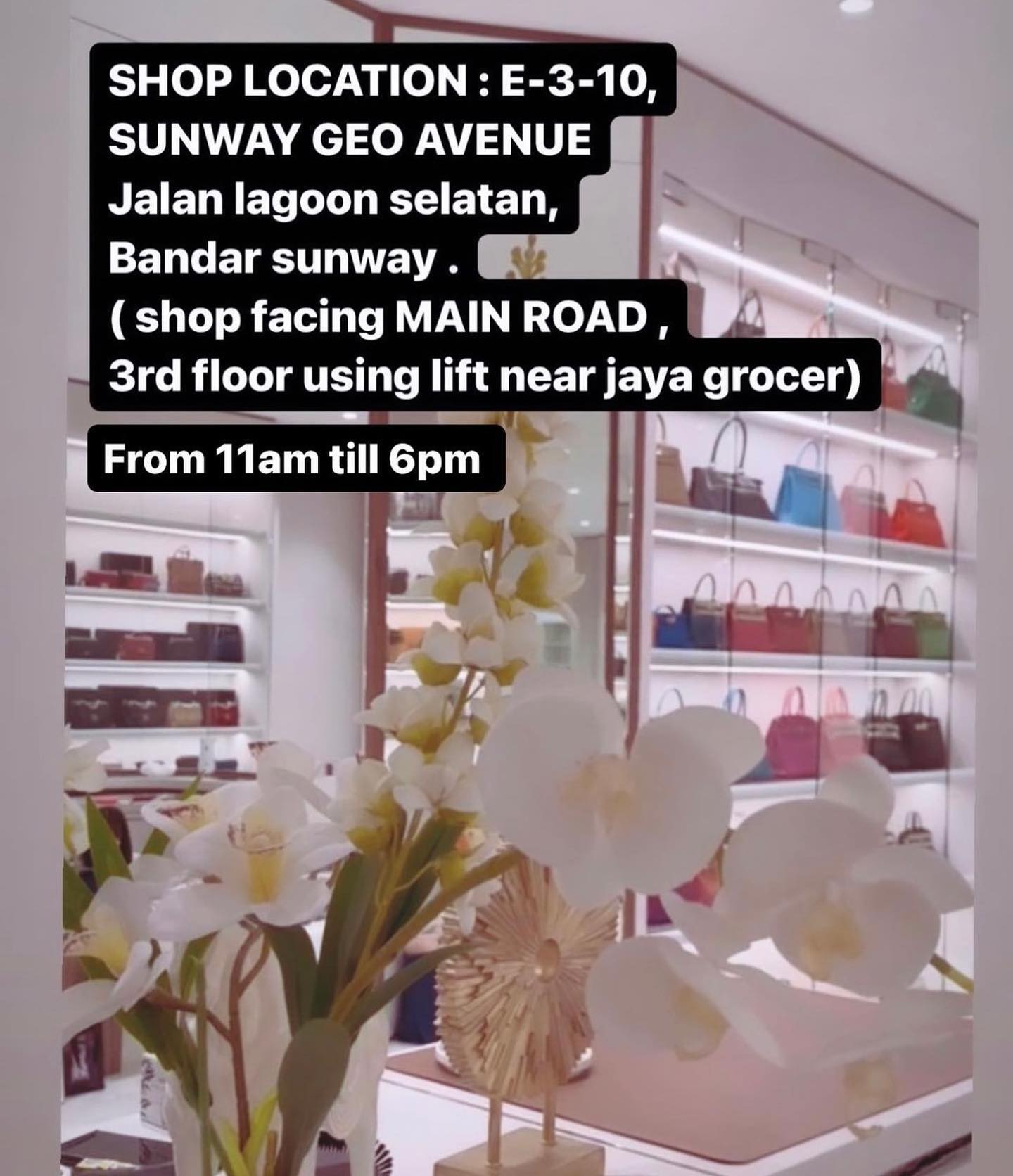 luxurybydesiree Facebook ad: We OPEN EVERYDAY except SUNDAY