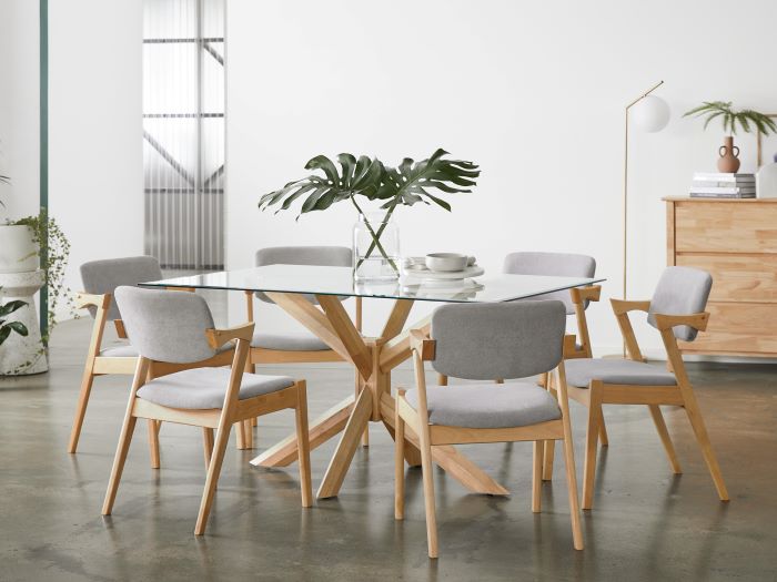 B2C Furniture Facebook ad