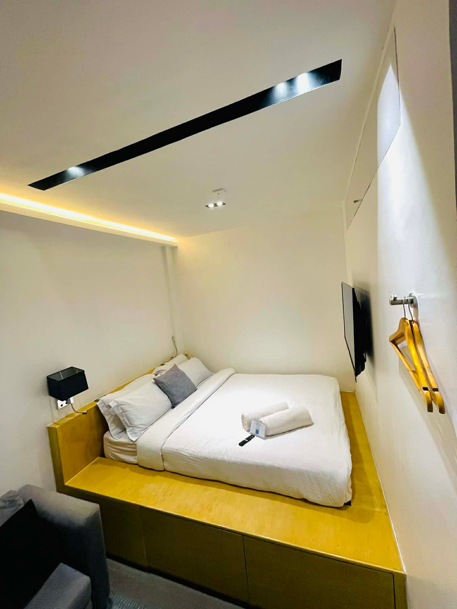 Radlett Residences - Tuguegarao Facebook ad: Call or message us on 0917 190 7733…