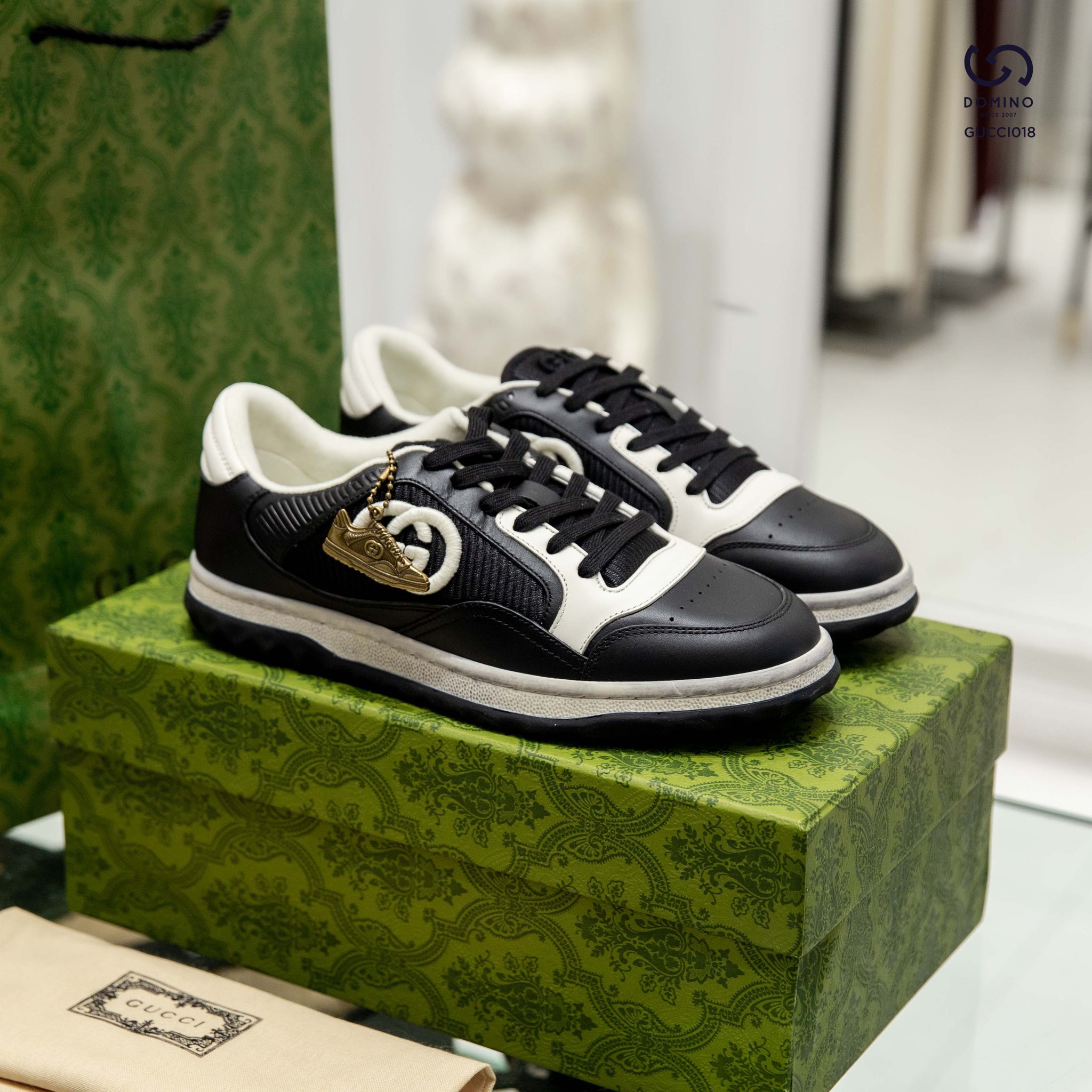 Domino Luxury Facebook ad: 𝐒Ă𝐍 𝐃𝐄𝐀𝐋 𝐇Ờ𝐈, 𝐒𝐀𝐋𝐄 ĐẾ𝐍 -5𝟎%