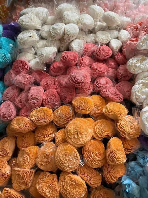 Xinman international flower supplyco（2） Facebook ad: One of the Philippines’ Trusted Wholesale Suppliers of…