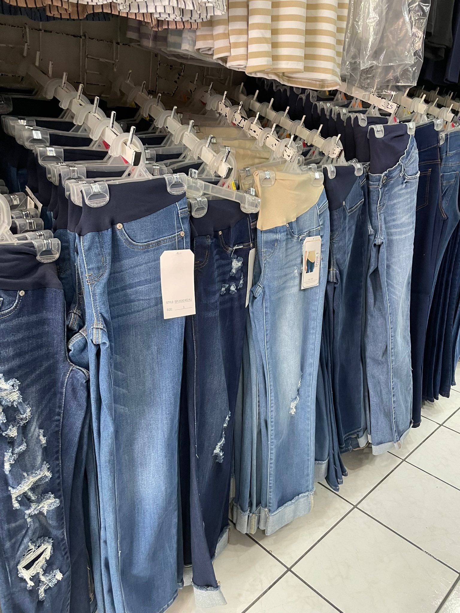 Novedades Negro Facebook ad: Nuevos Modelos