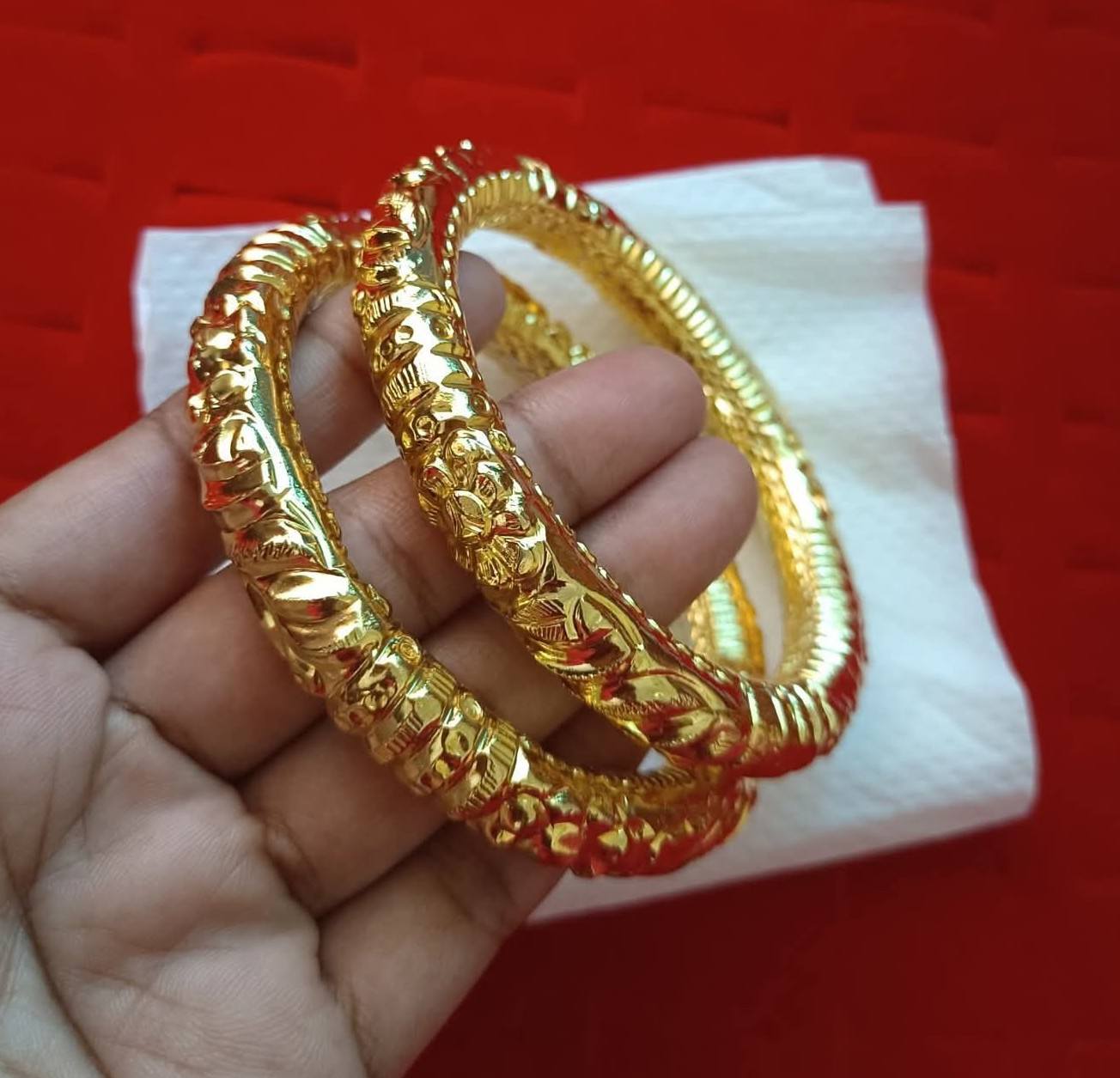 Rahul Jewellers Facebook ad: স্বর্ণের মতো ঝলমলে লুক, এখন মাত্র ৯৯০ টাকা!