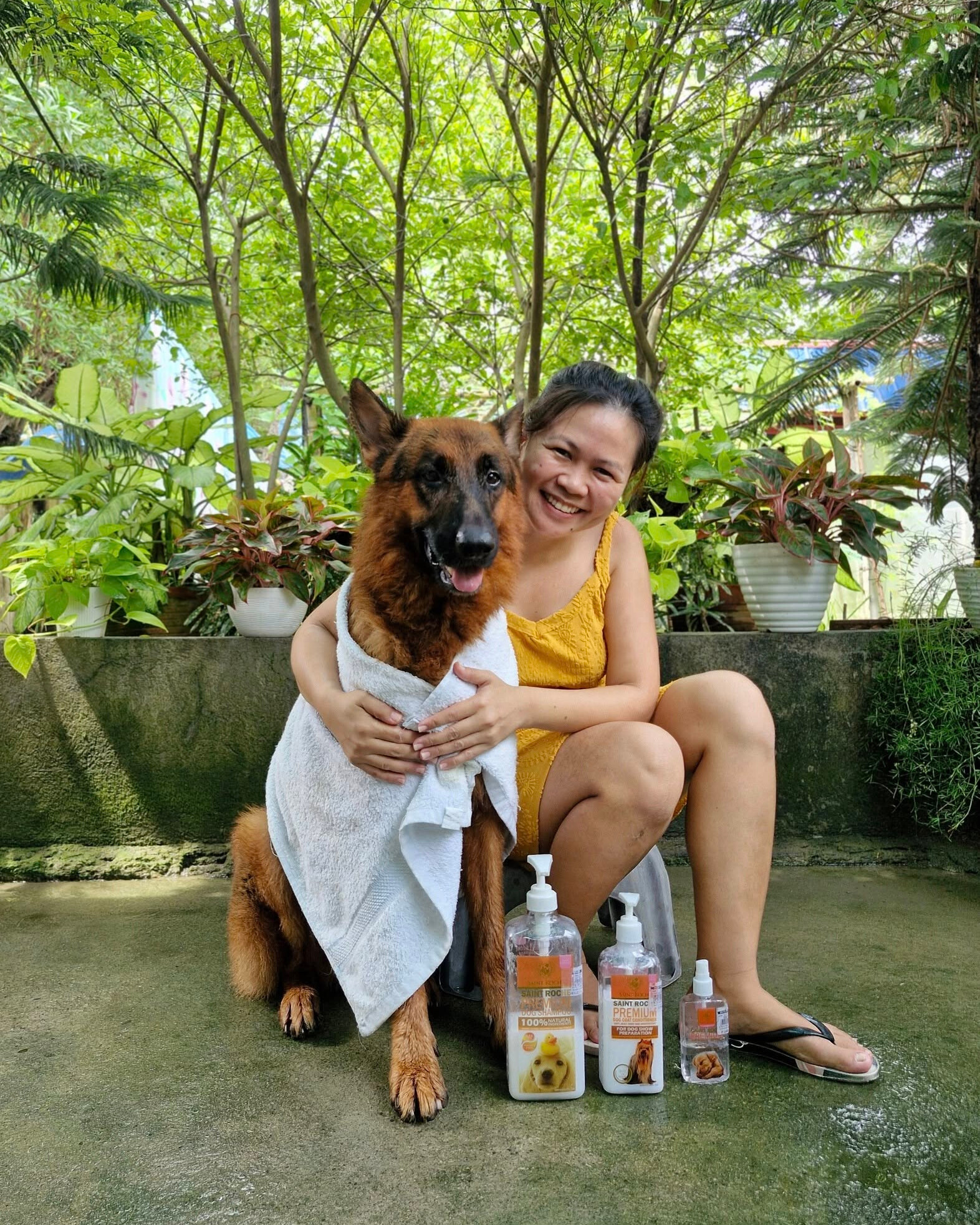 Saint Roche Premium Dog Shampoo Facebook ad
