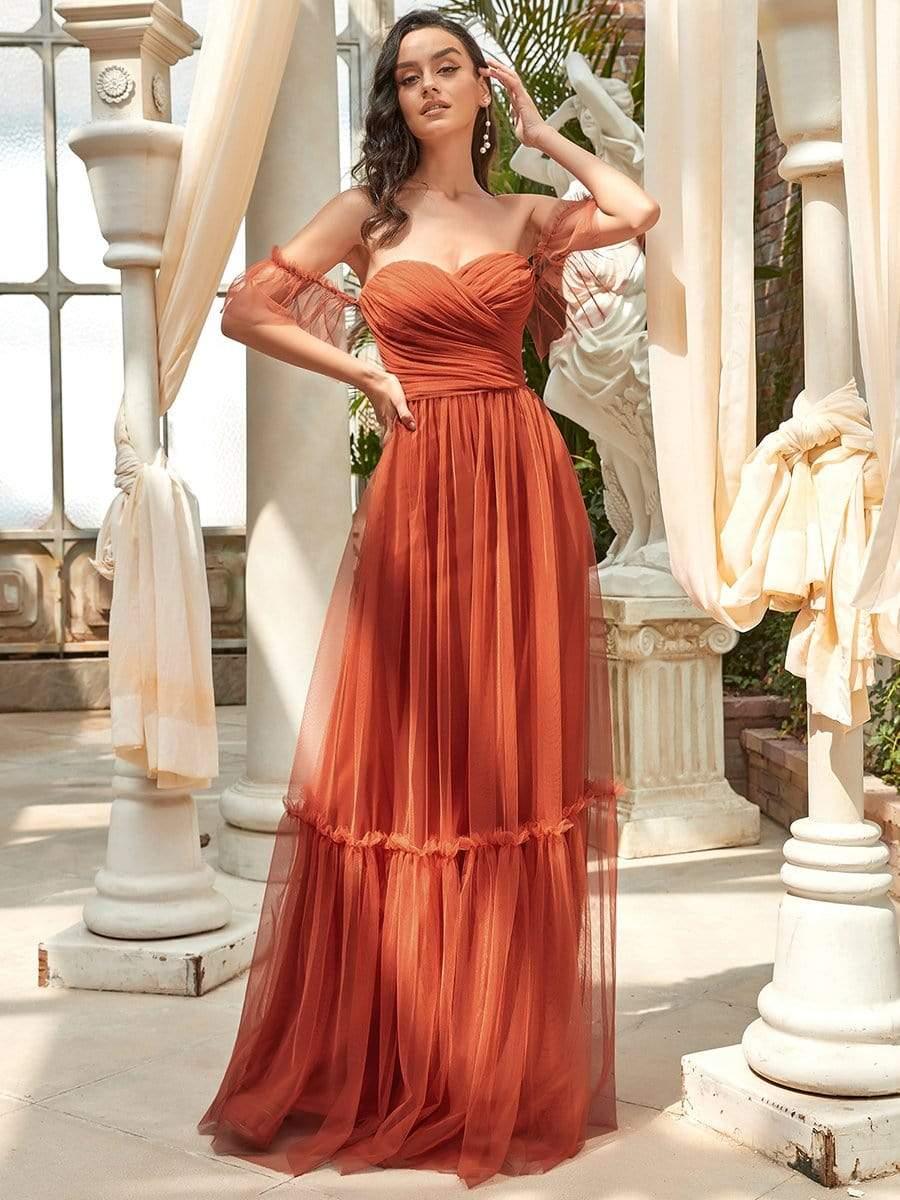 Ever-Pretty.com Facebook ad: Des robes de demoiselle d'honneur d'une sophistication…