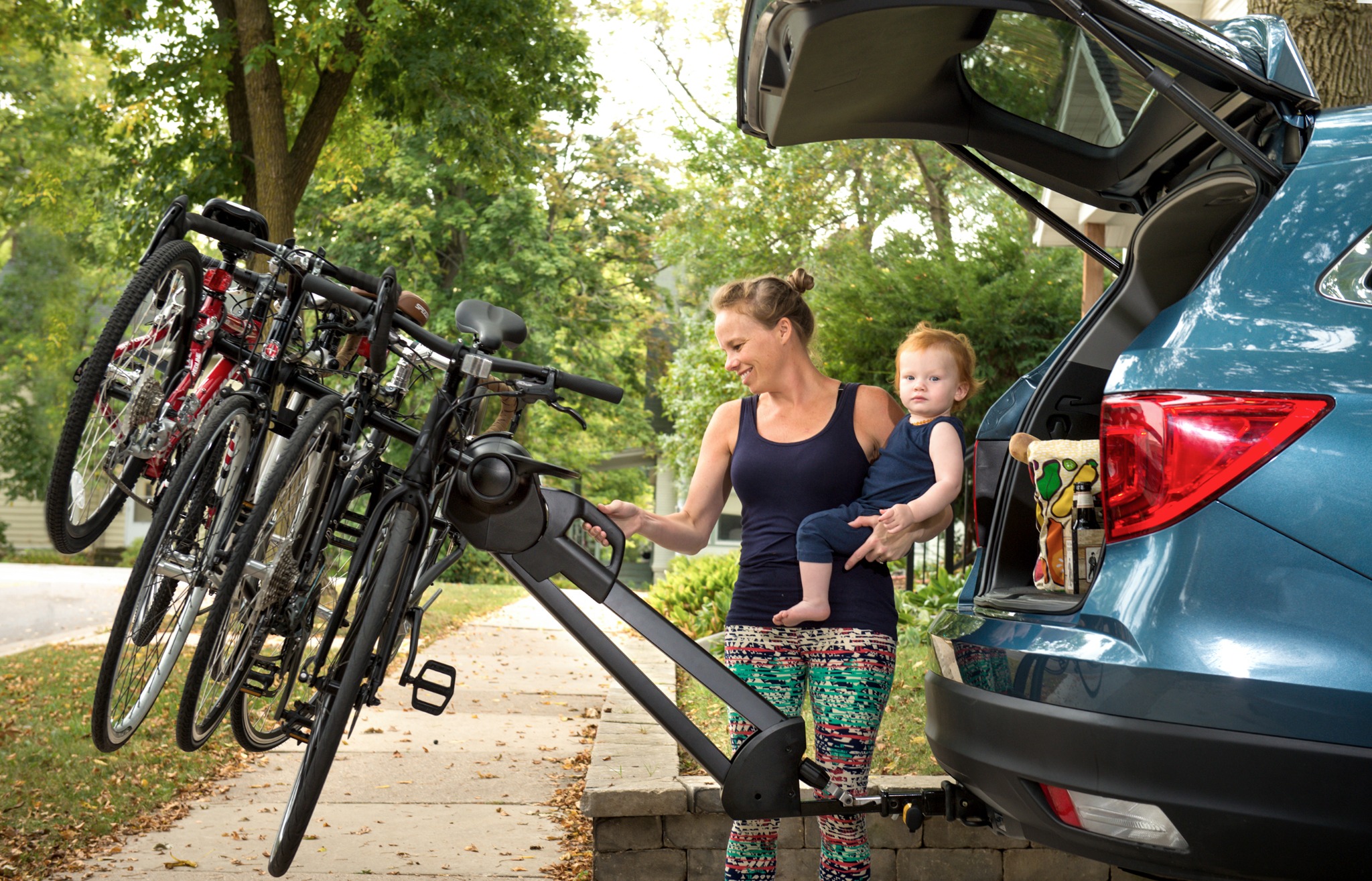 Saris Facebook ad: Know no bounds with Saris's Hitch Racks!