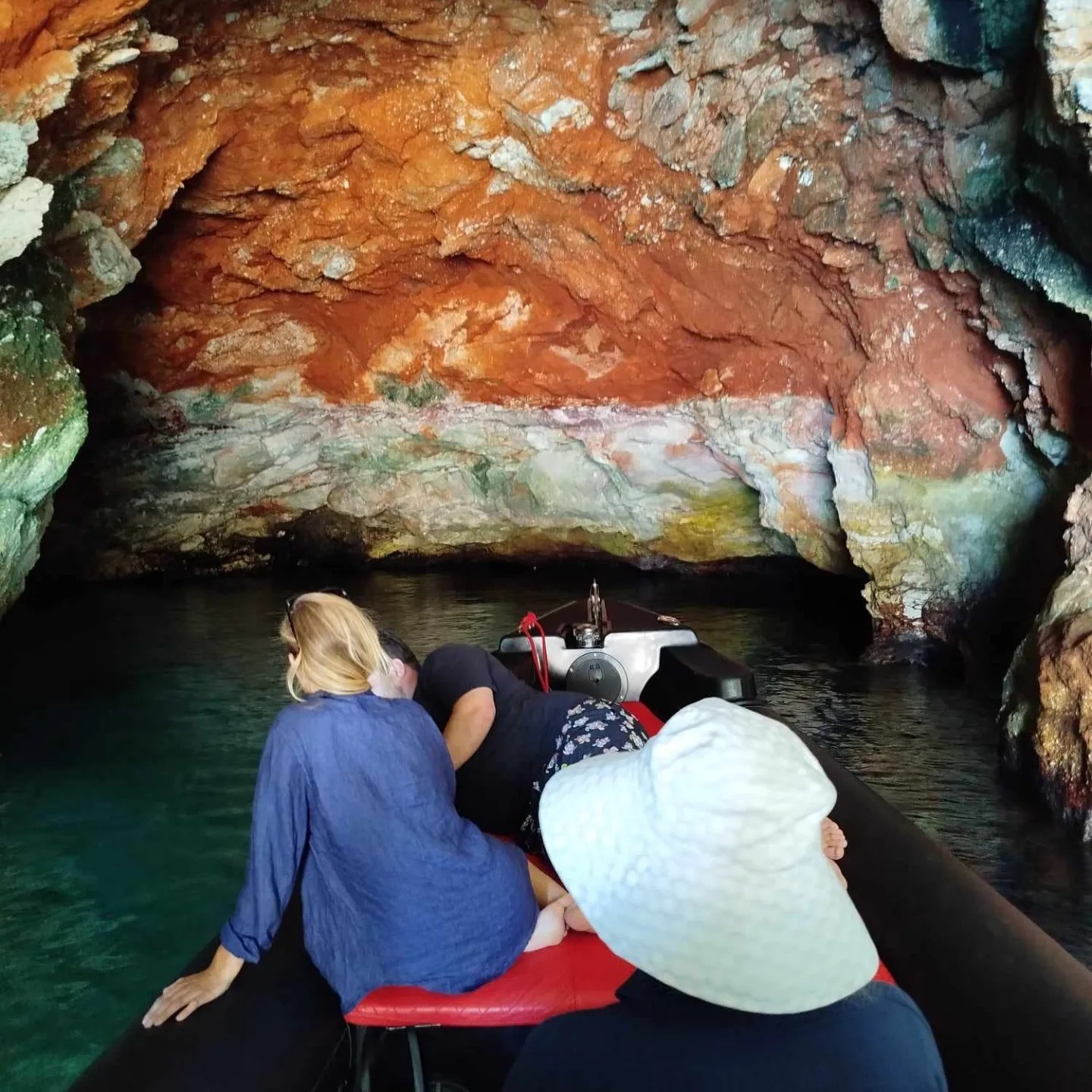 Venus of Milos Private Cruises Facebook ad: Do you like exploring secret caves and gems?