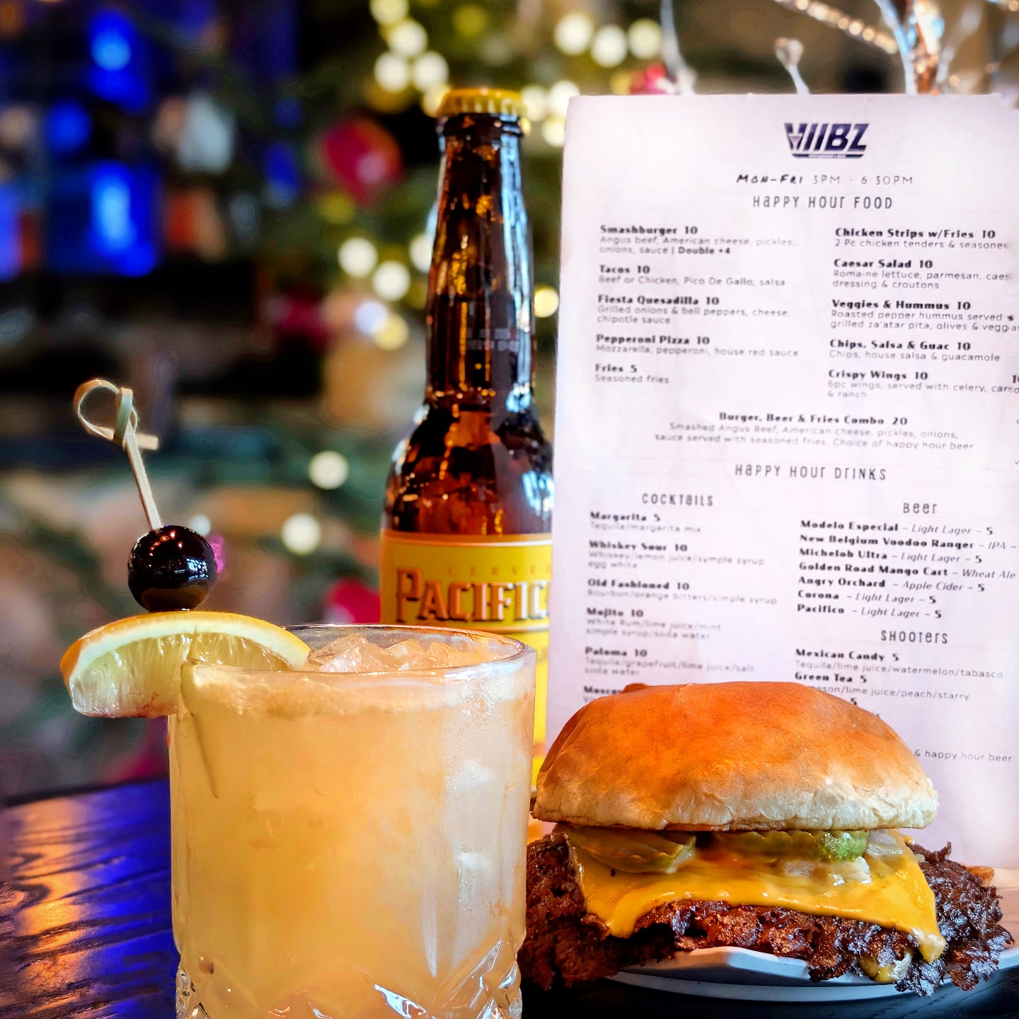 Viibz Facebook ad: Happy hour with quality food and drinks!