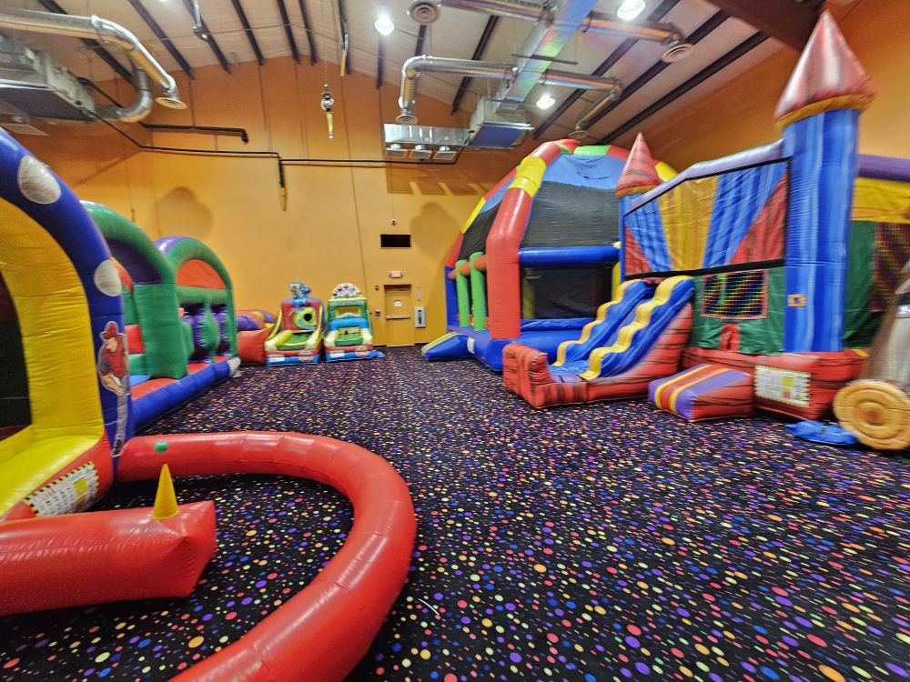 Bounce 4 Fun Party & Play- Zinnia Facebook ad: Bounce 4 Fun Party & Play RGV