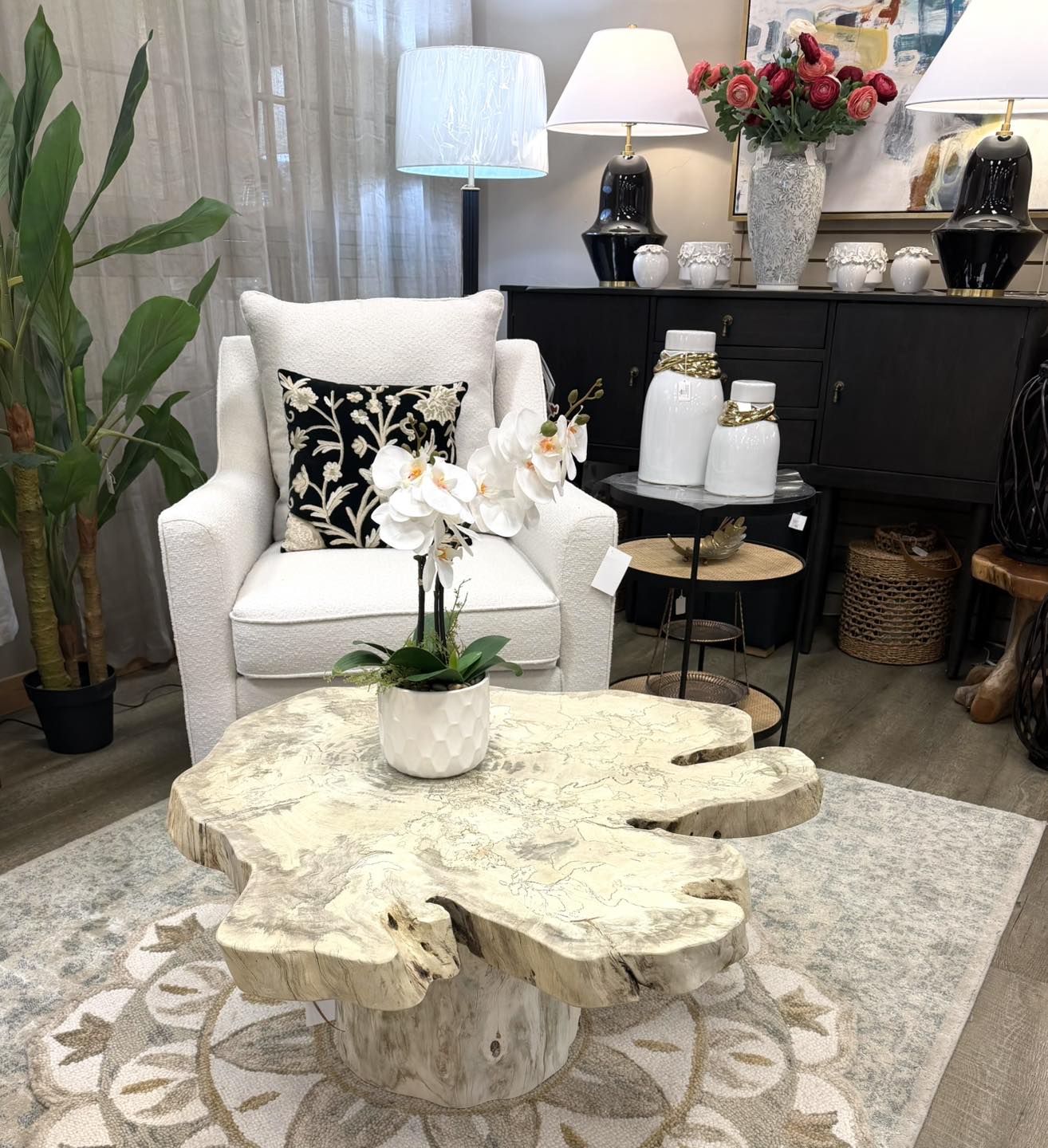 Casabella East Cobb Facebook ad