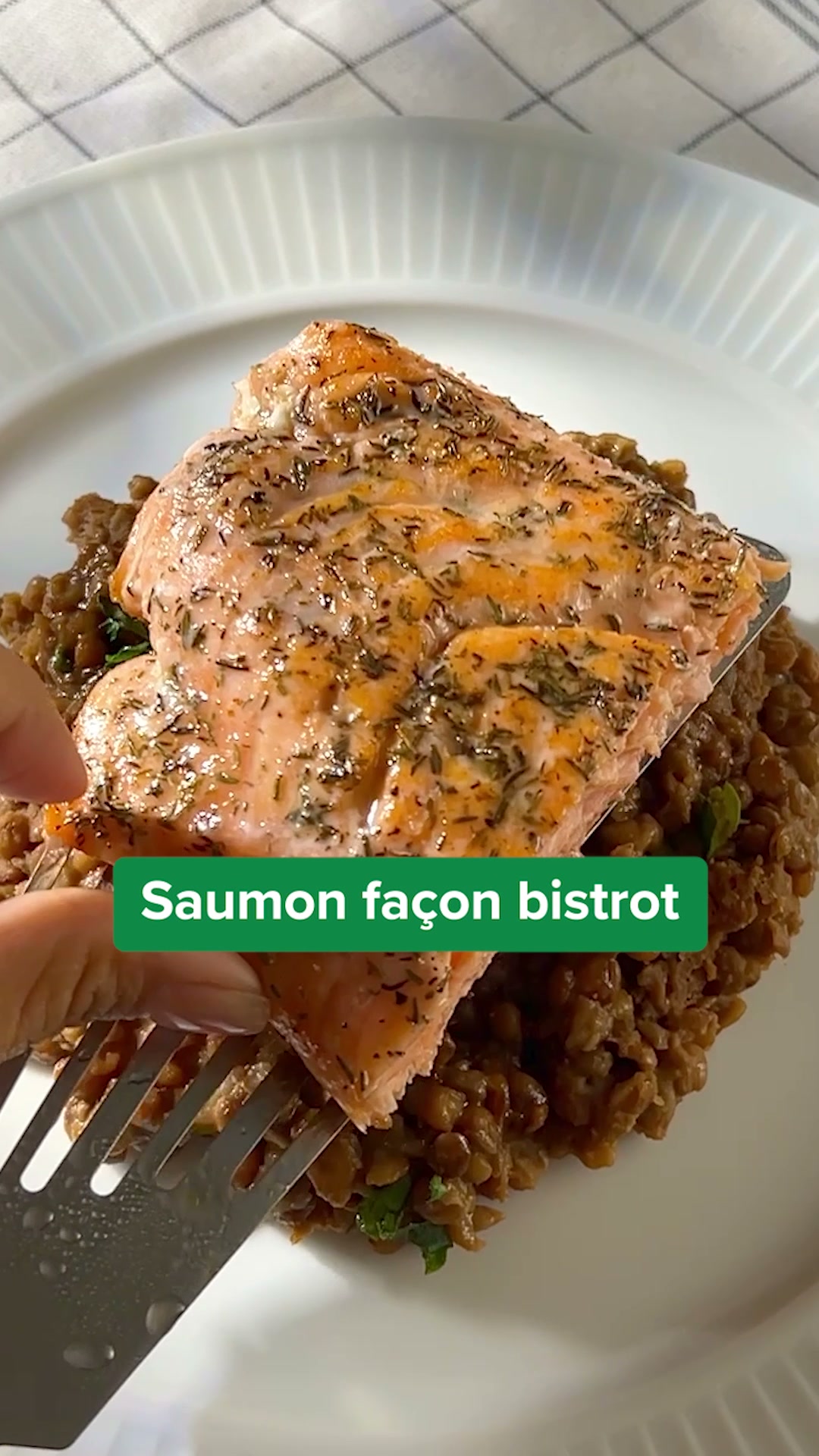 HelloFresh Facebook ad from Aug 17, 2026