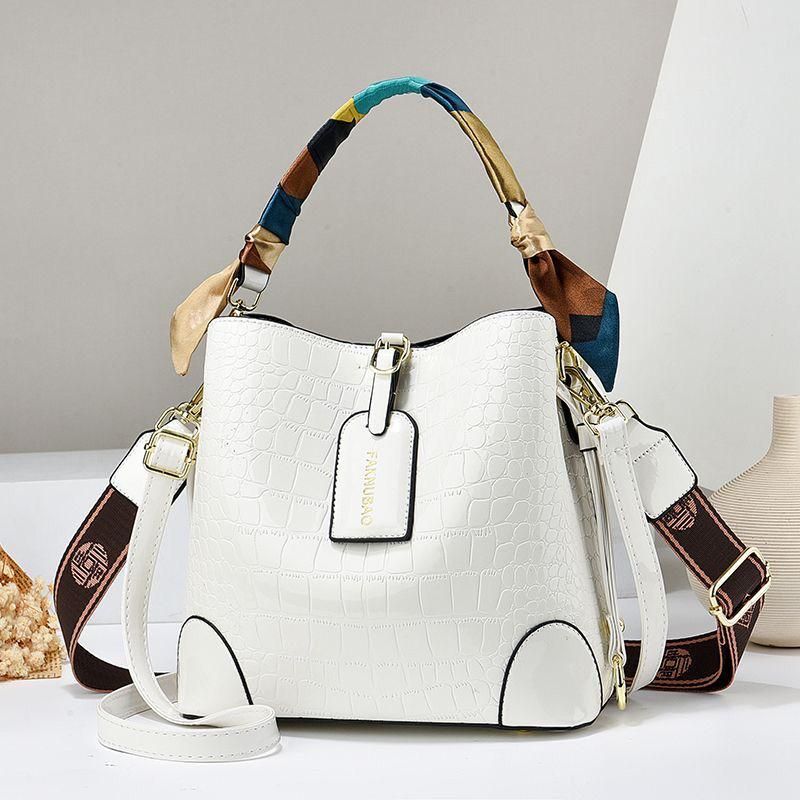 Millie hustler Facebook ad: https://whatsapp.com/channel/0029Vb9dM5NAojZ0nY70Hz3X