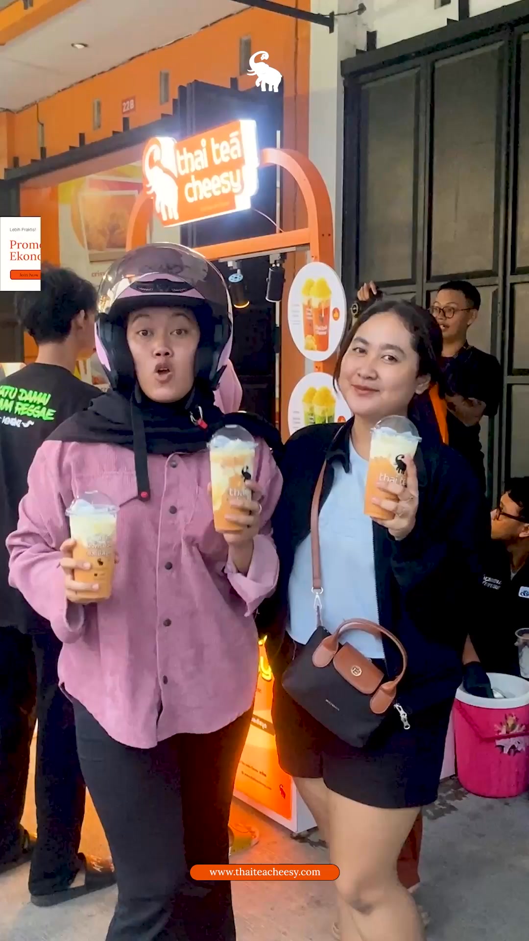 Thaitea Cheesy Facebook ad: Percuma kamu jualan Thai Tea tuh ga bakal…