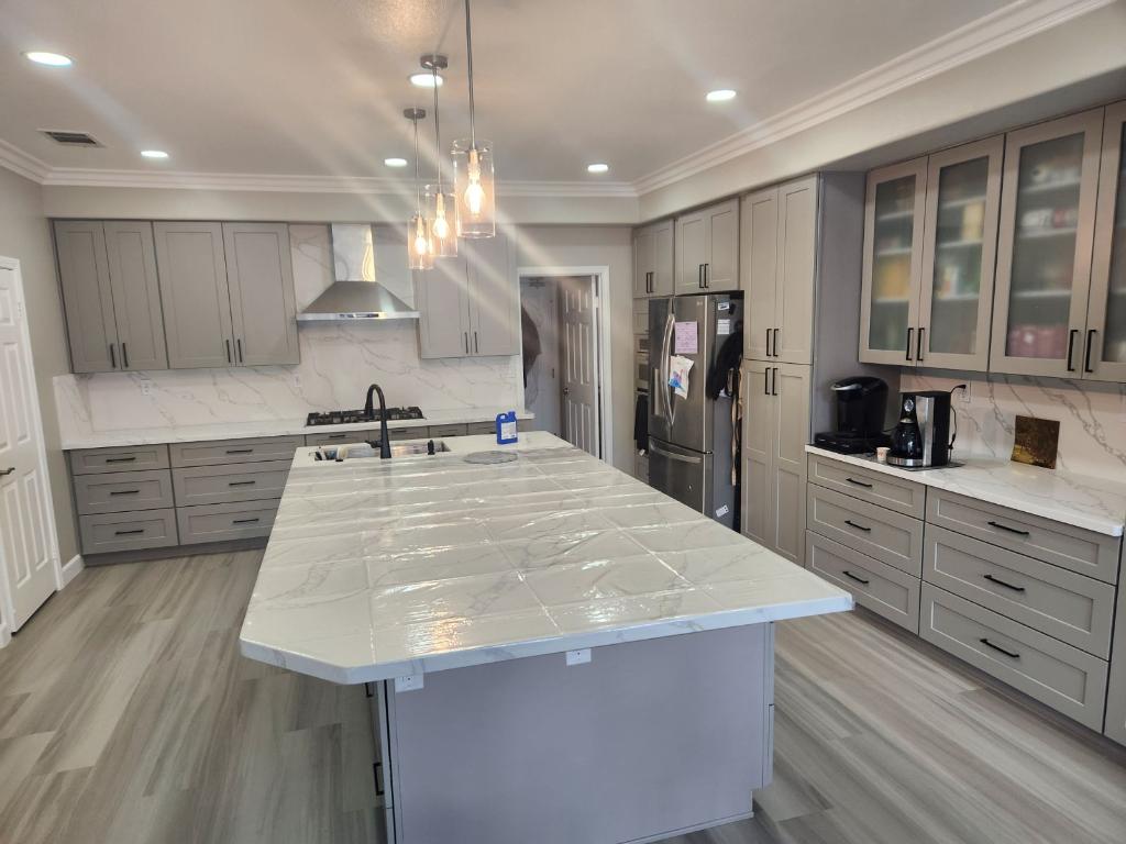 Kitchen & Bath Direct USA-Chino Facebook ad