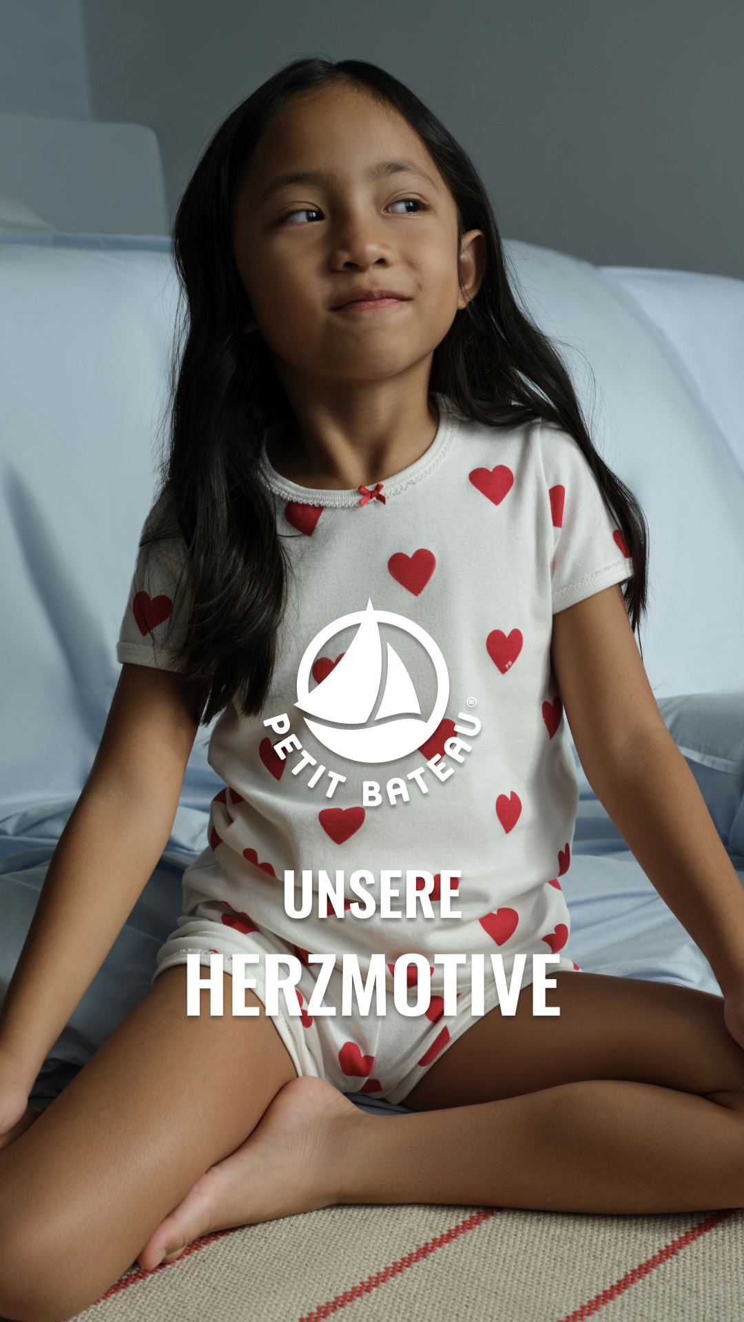 Petit Bateau Facebook ad