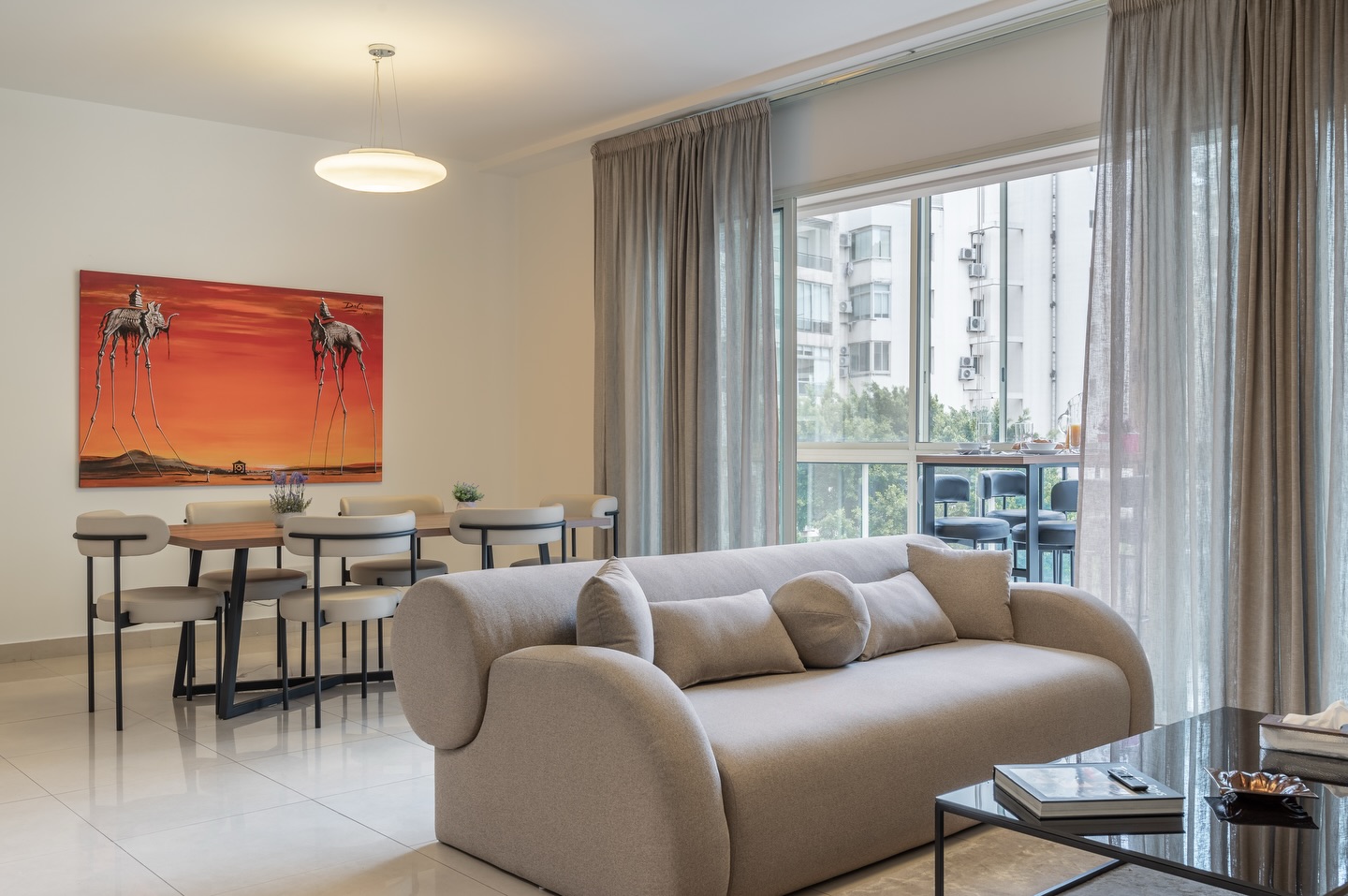 BeiElite Residence Facebook ad: Lovely 2 bed home in Clemenceau.