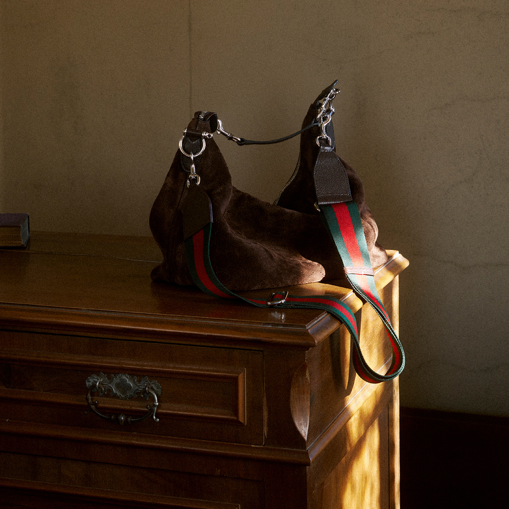 Gucci Facebook ad