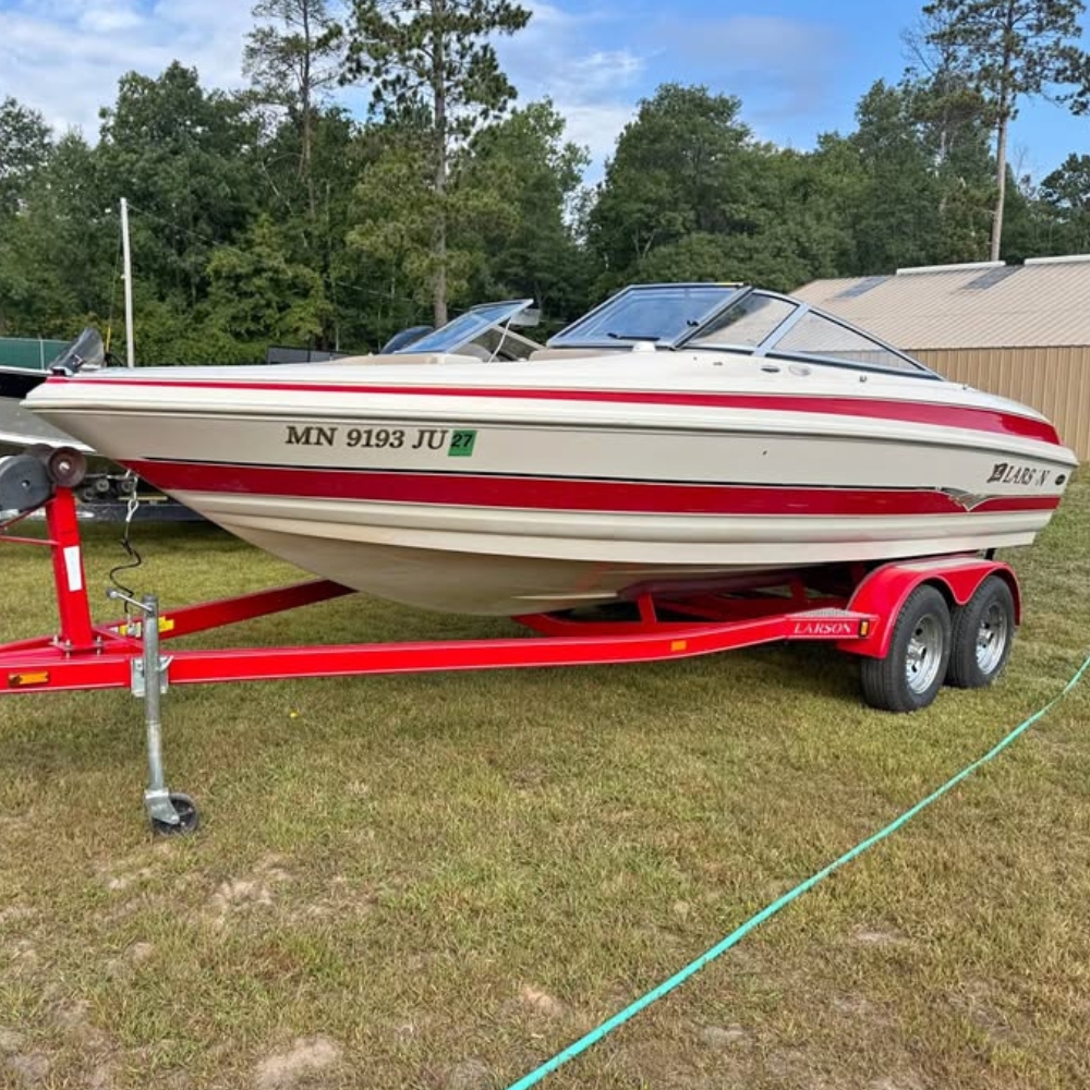 Deal-Snoop-Now Facebook ad: Rent To Own Boat Financing