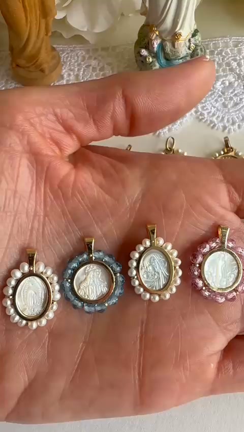 Cosi Cosi Jewelry Facebook ad: Keep Our Lady Close